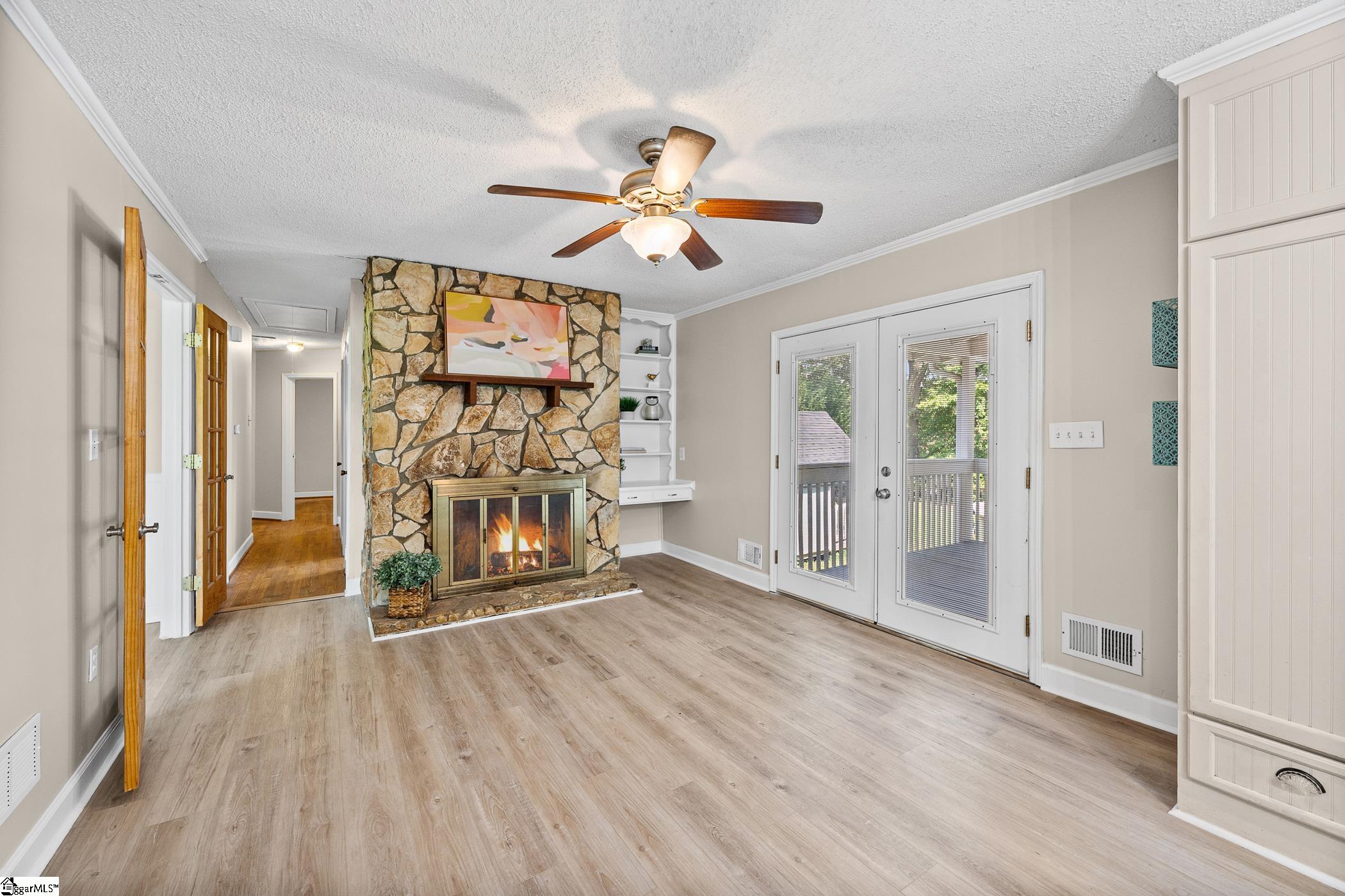 202 Central Avenue Mauldin, SC 29662