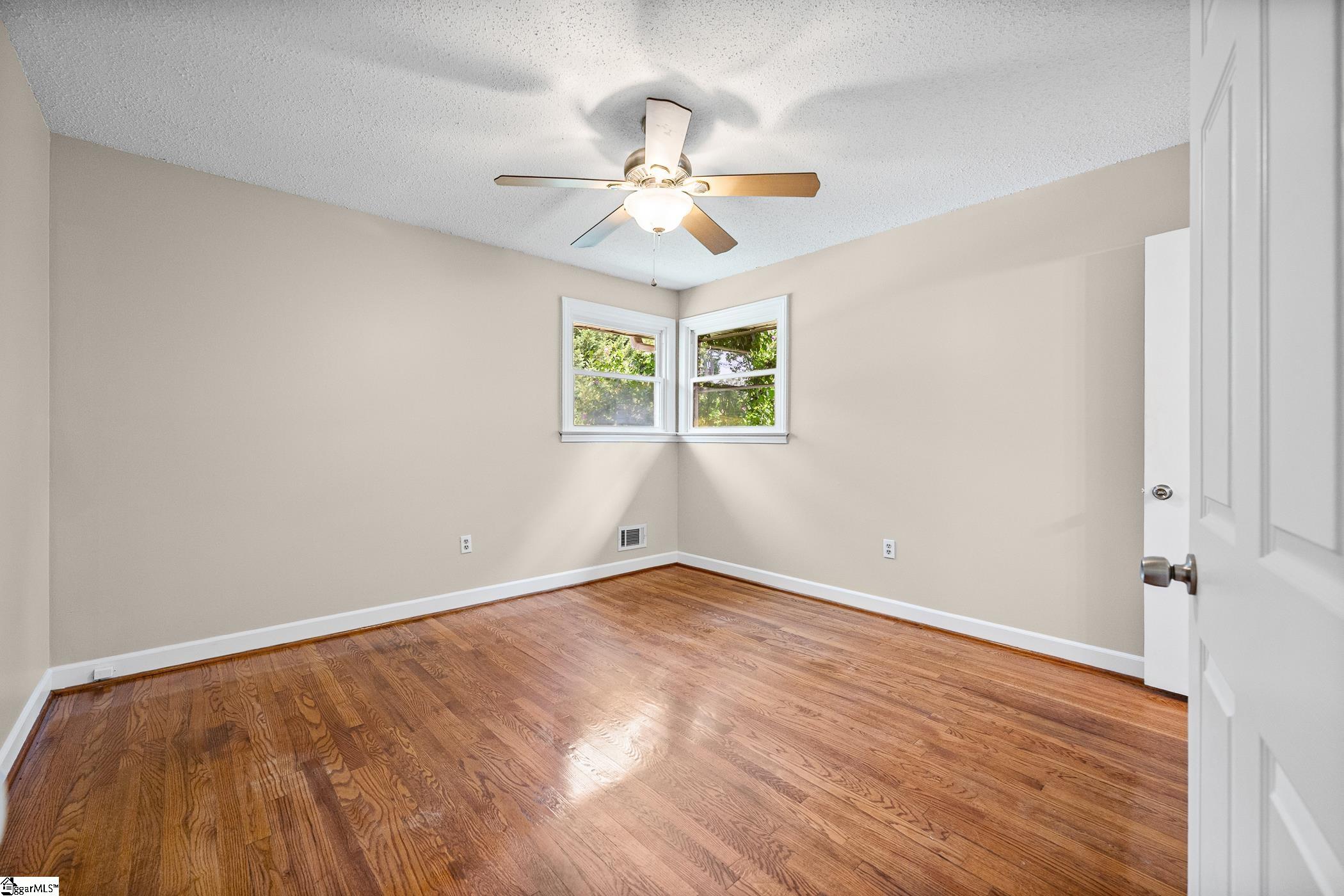 202 Central Avenue Mauldin, SC 29662