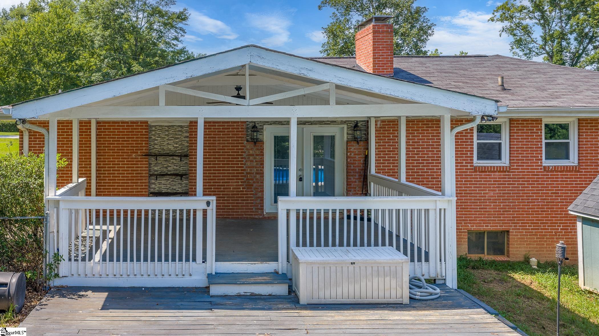 202 Central Avenue Mauldin, SC 29662