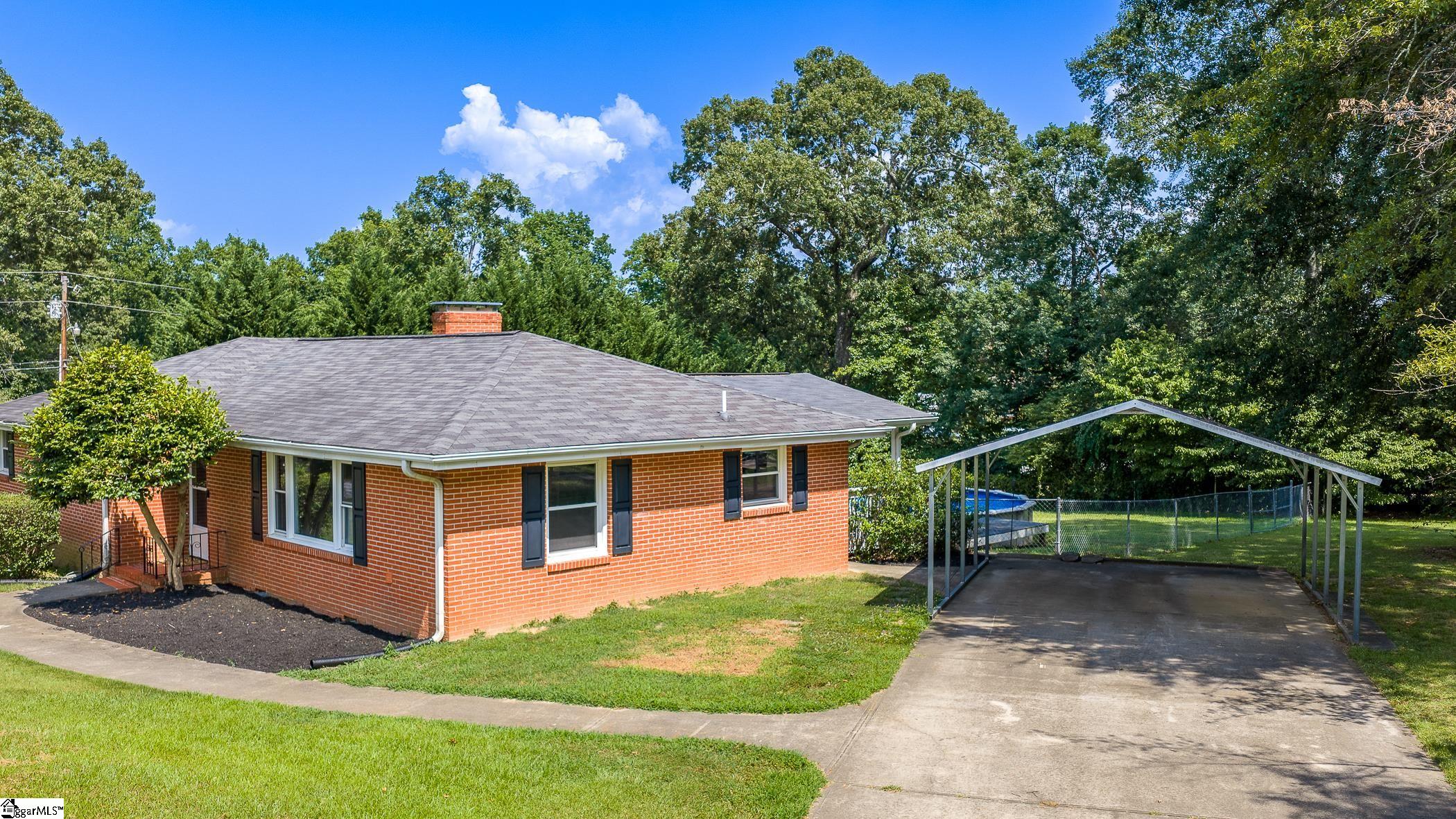 202 Central Avenue Mauldin, SC 29662