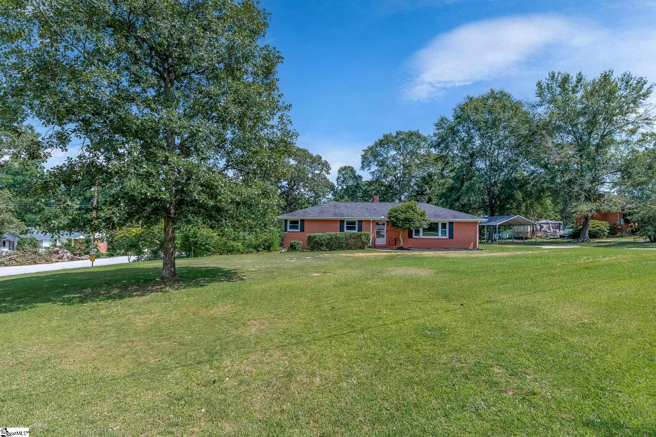 202 Central Avenue Mauldin, SC 29662