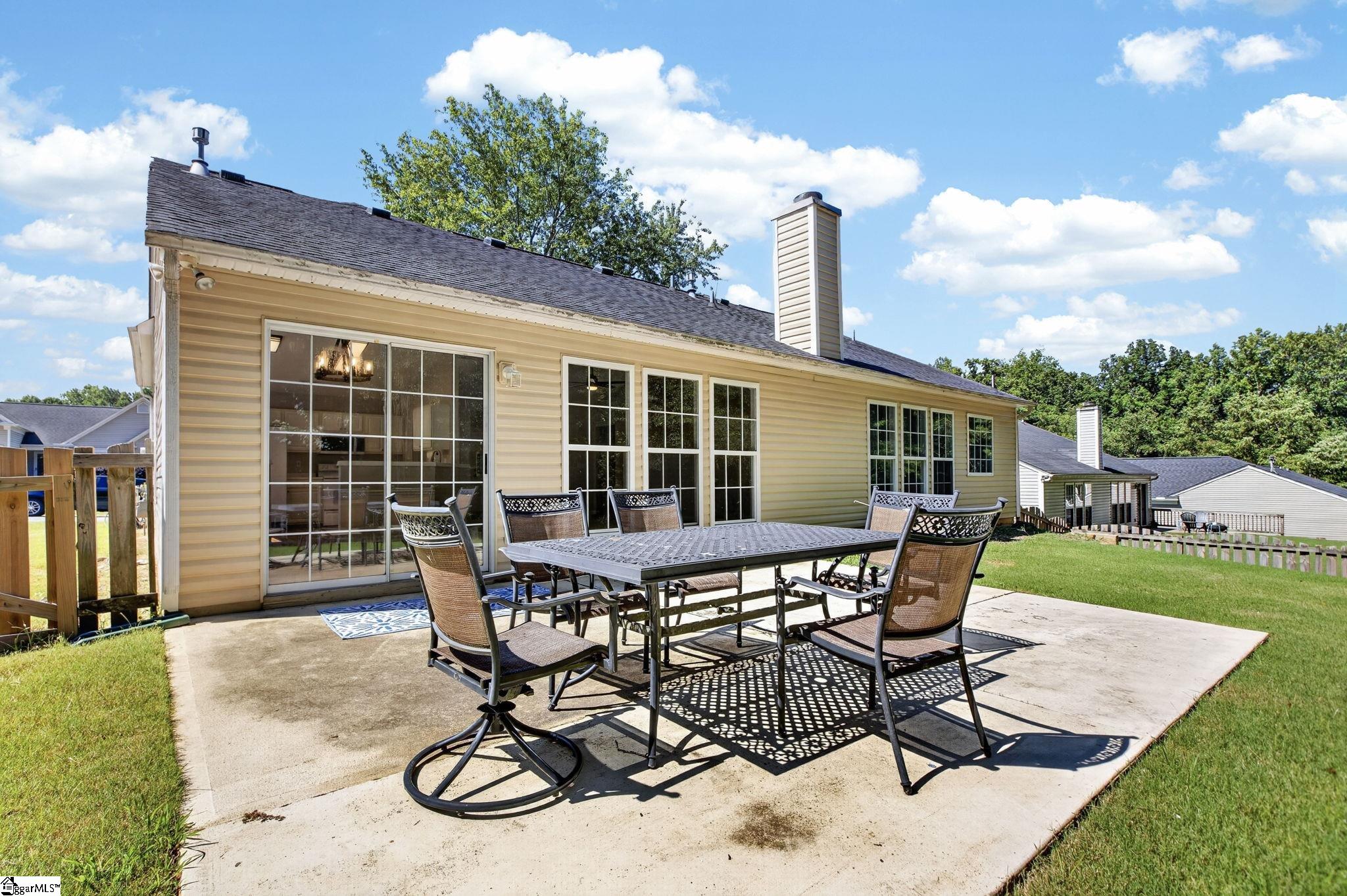 110 W Okaloosa Way Simpsonville, SC 29680