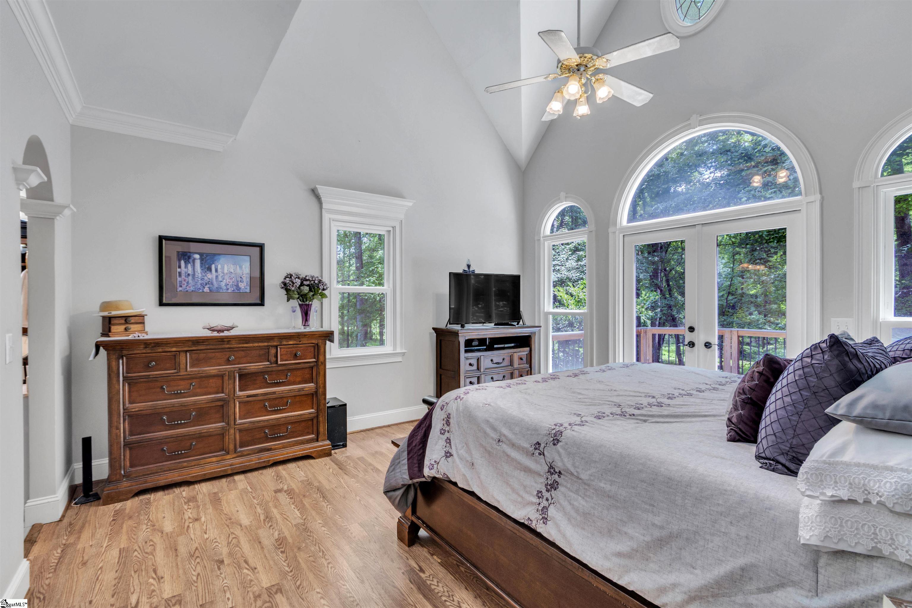 11 Vendue Court Simpsonville, SC 29681