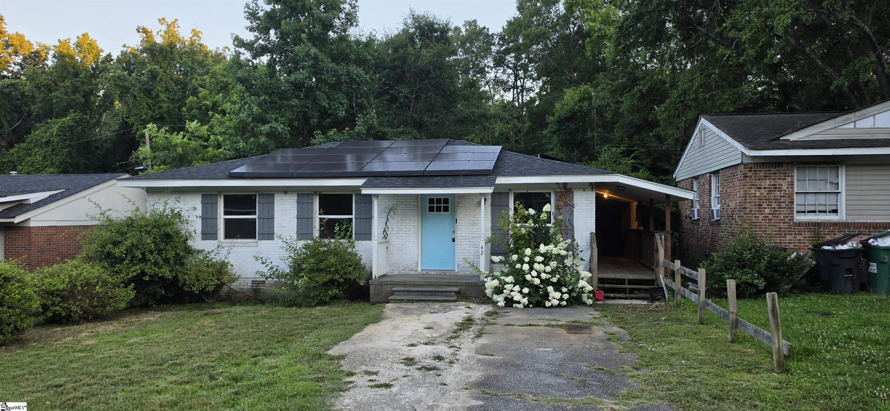 42 Shady Lane Spartanburg, SC 29302