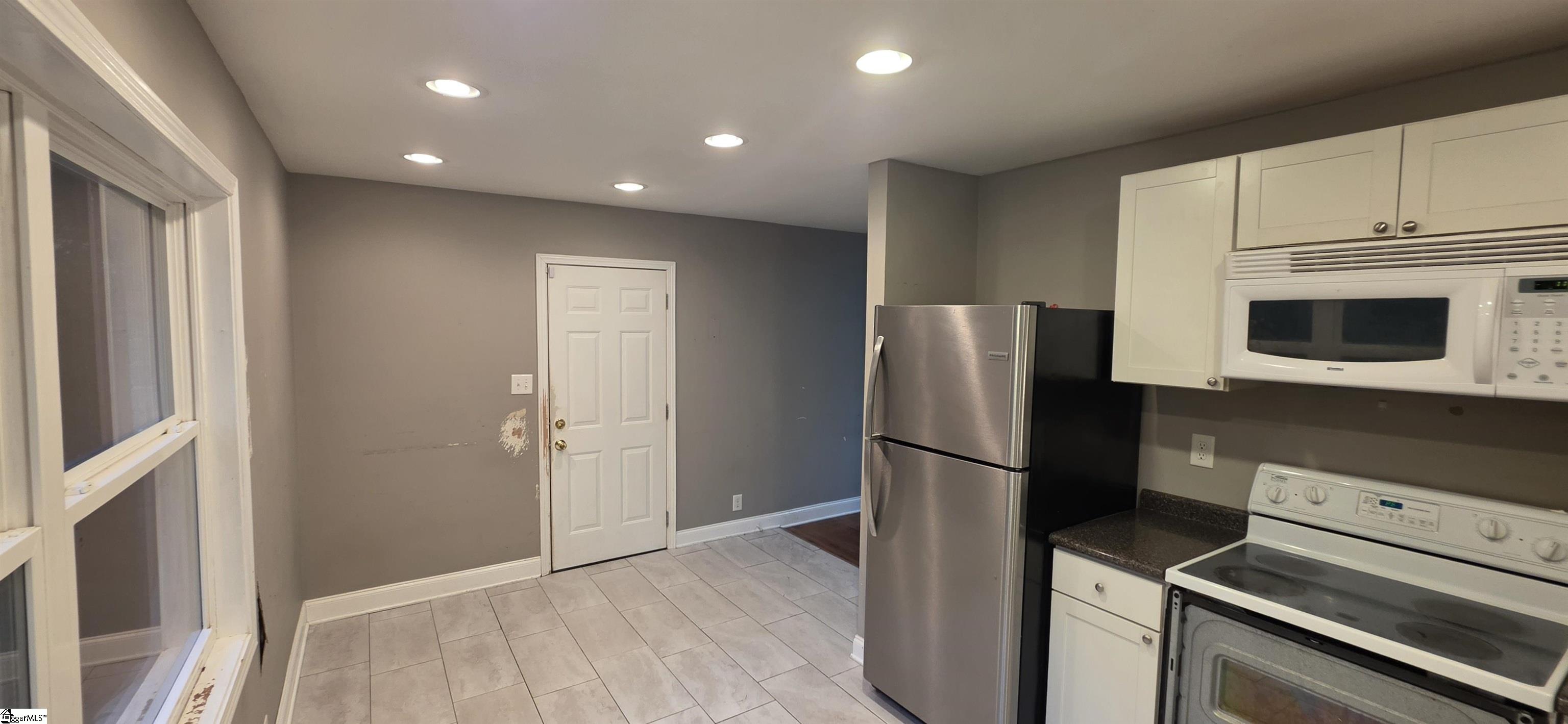 42 Shady Lane Spartanburg, SC 29302