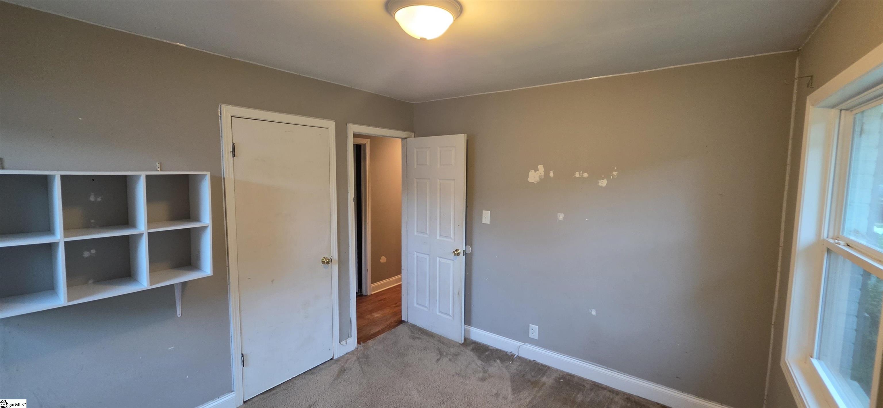 42 Shady Lane Spartanburg, SC 29302