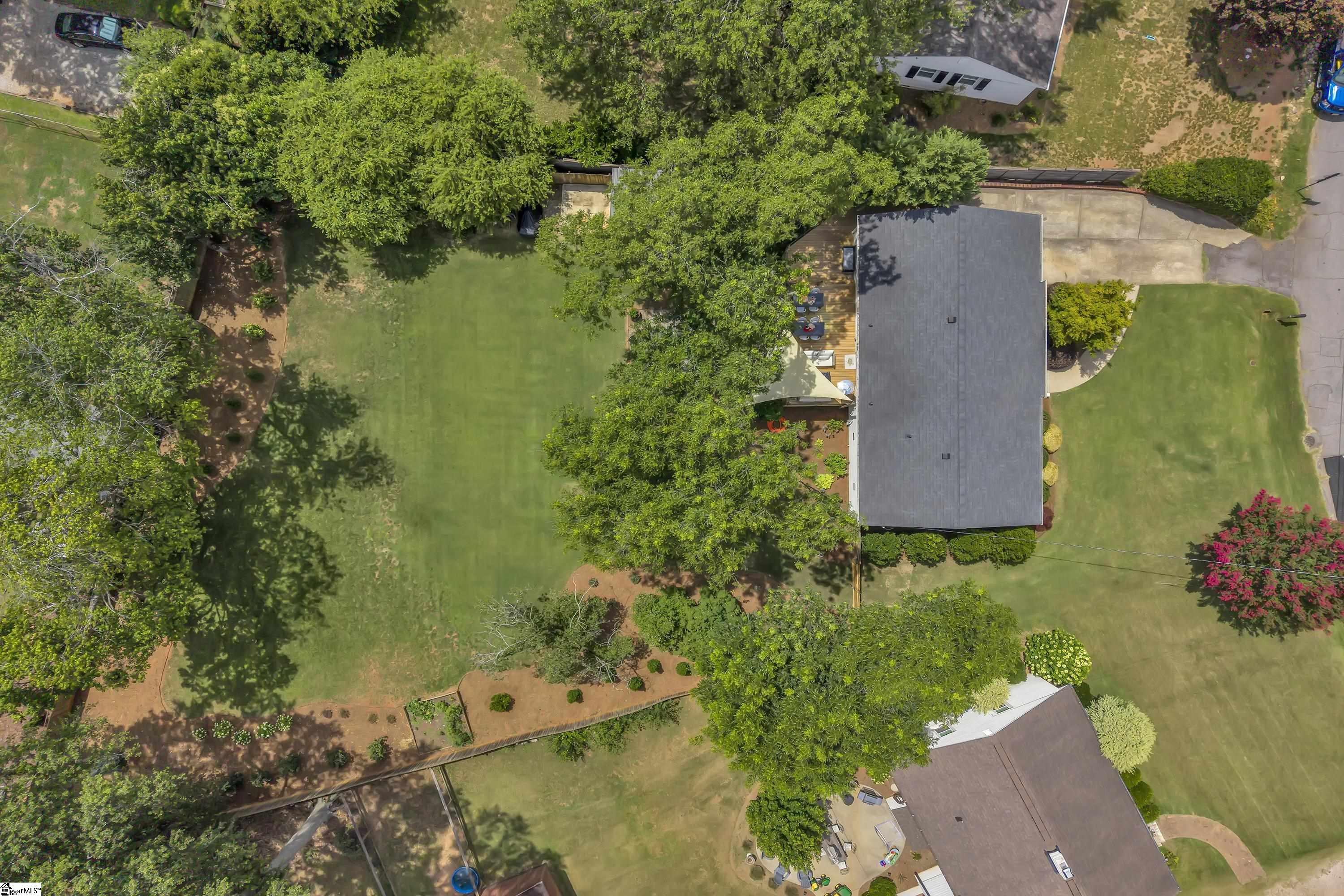 419 Willow Springs Drive Greenville, SC 29607