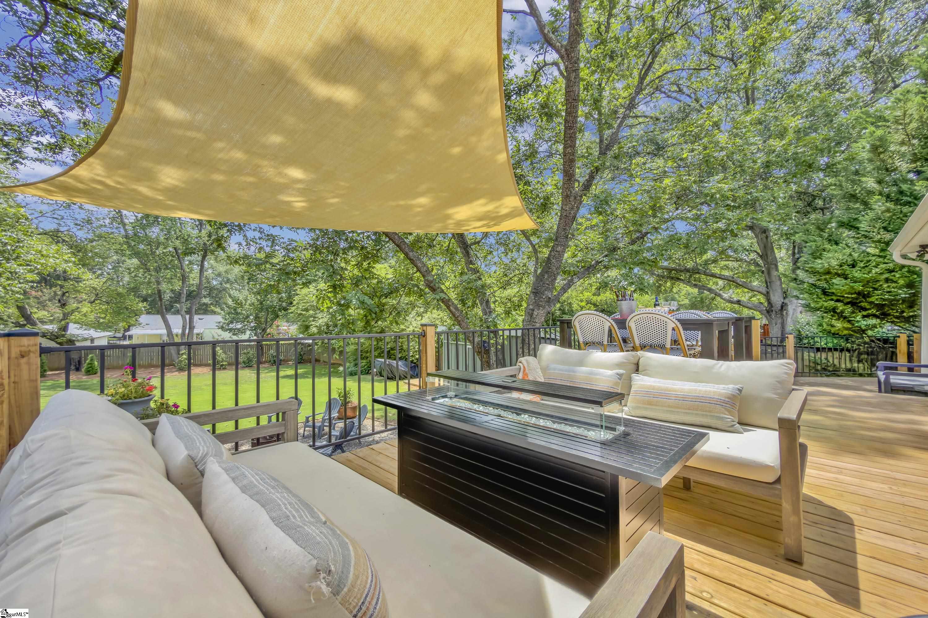 419 Willow Springs Drive Greenville, SC 29607