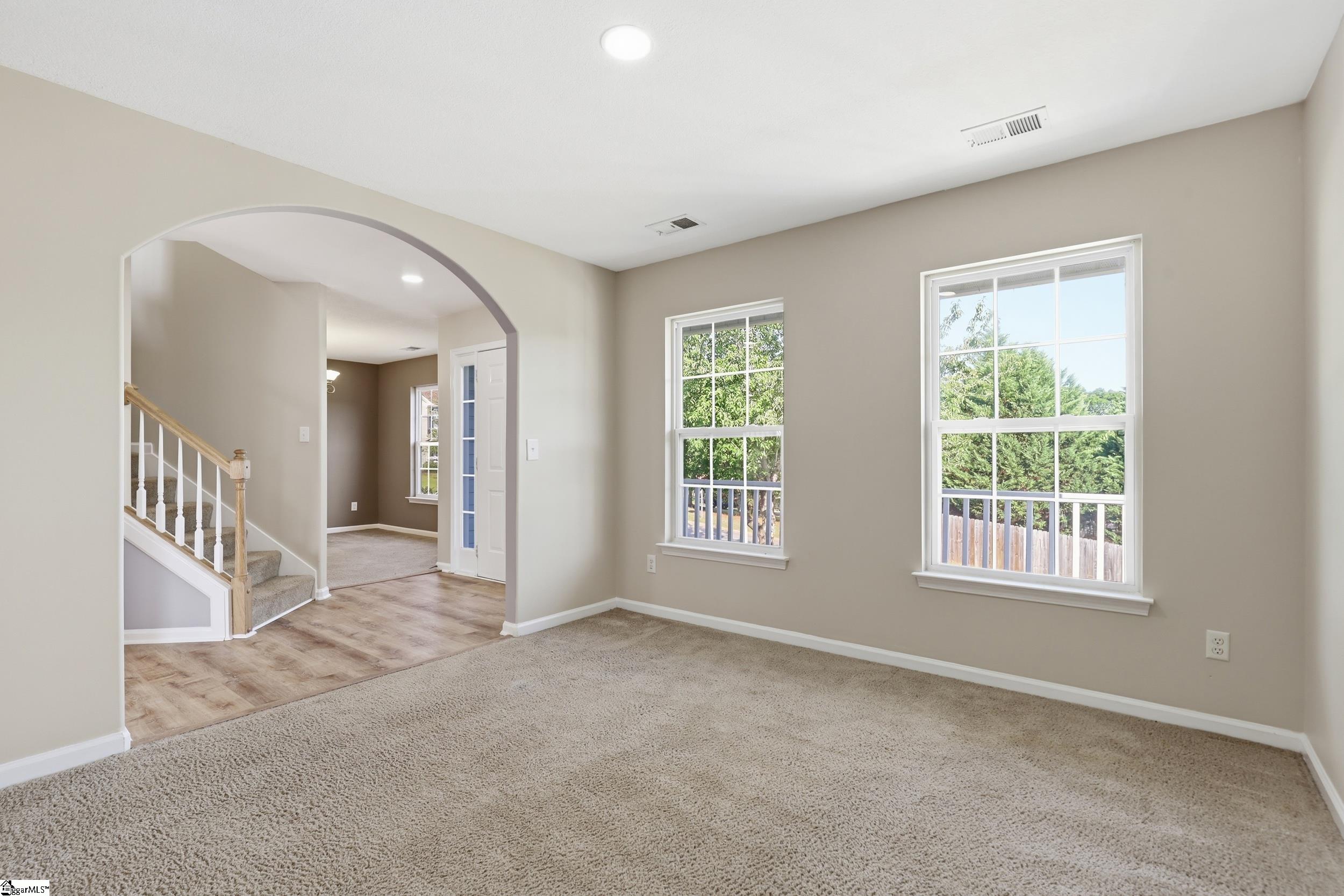 2 Gentian Court Taylors, SC 29687