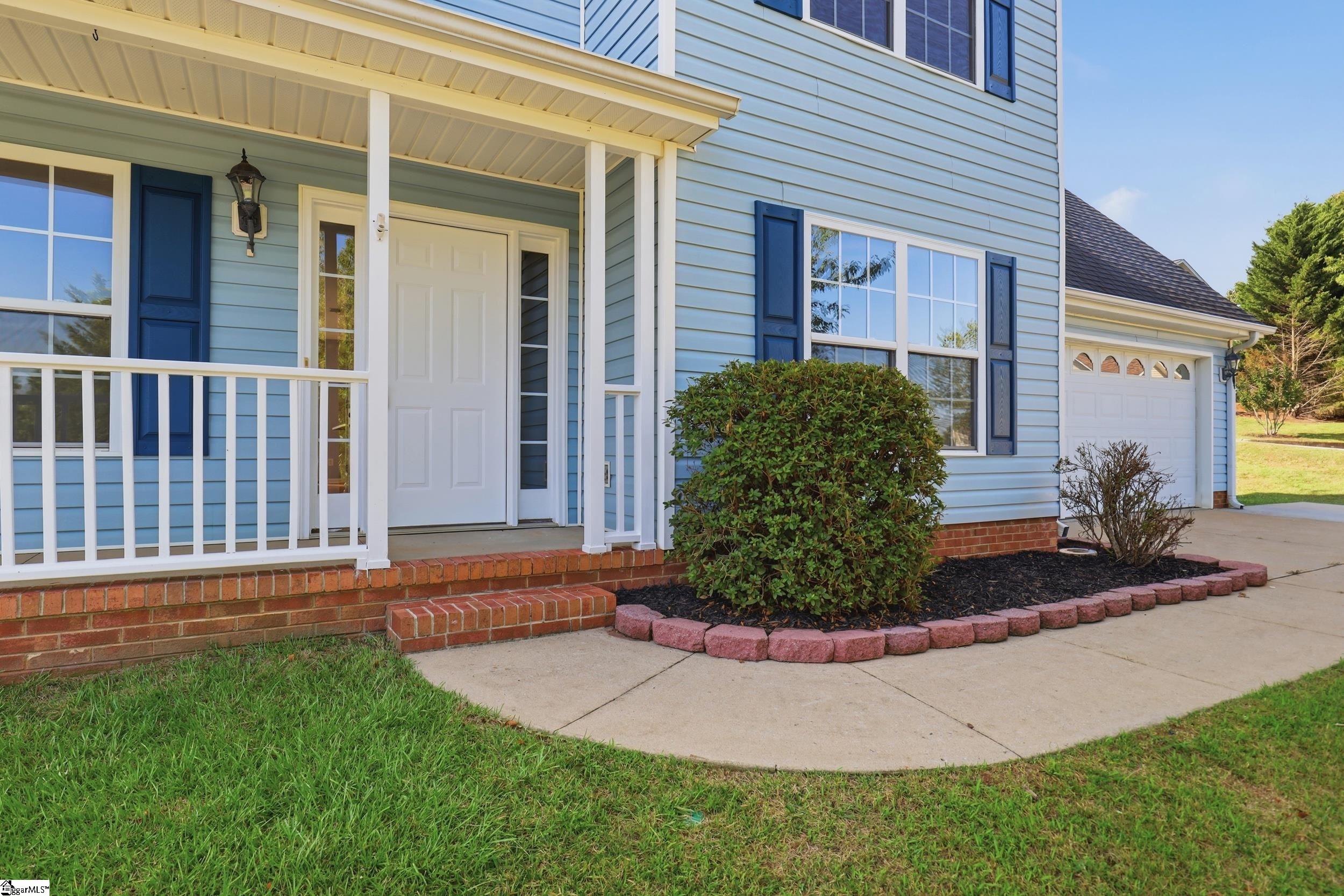 2 Gentian Court Taylors, SC 29687