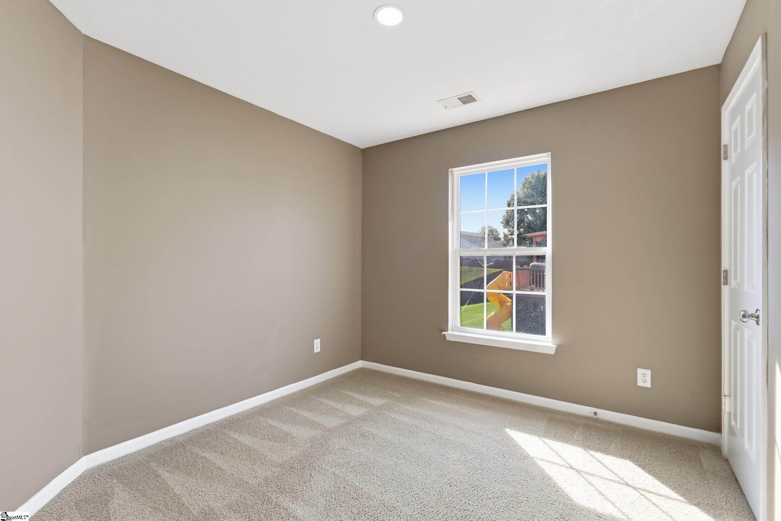 2 Gentian Court Taylors, SC 29687