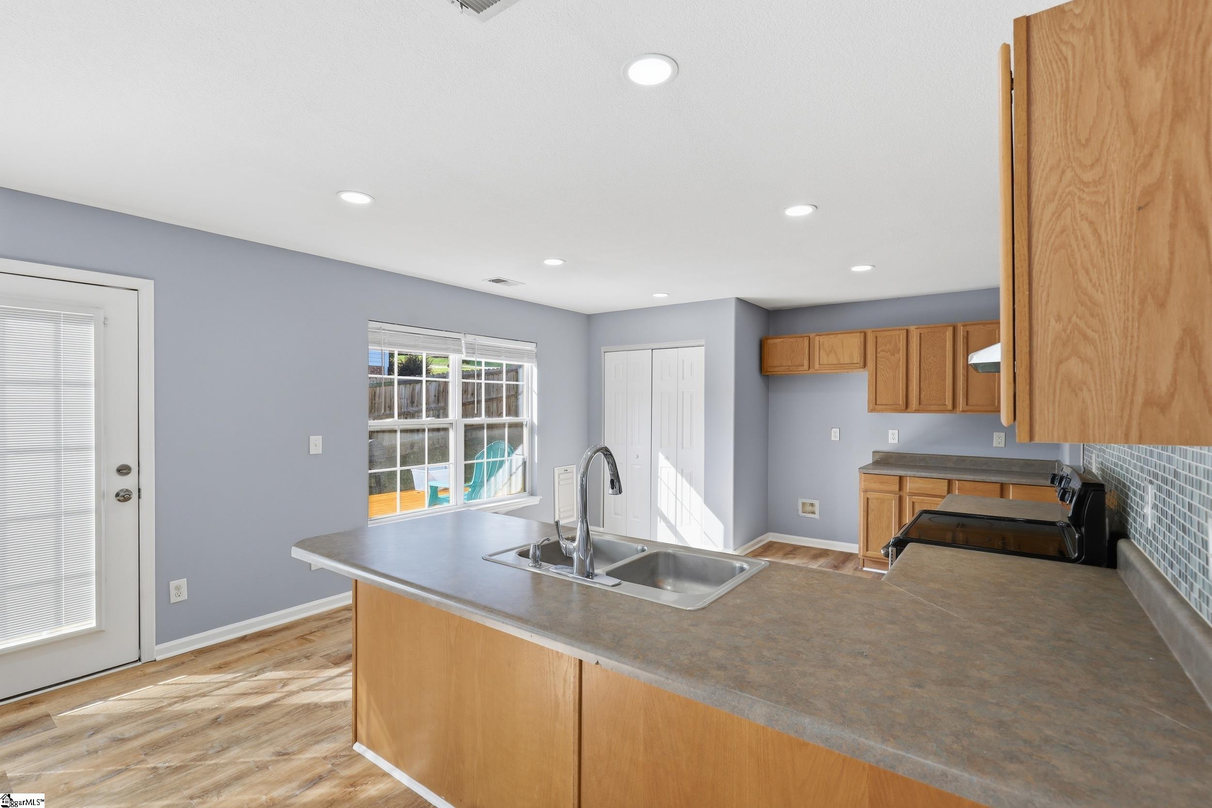 2 Gentian Court Taylors, SC 29687