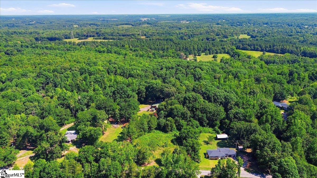 3006 Harris Bridge Road Woodruff, SC 29388
