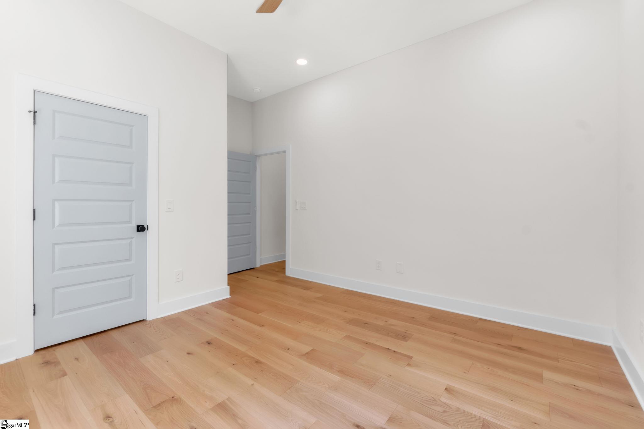 574 Paramount Drive Seneca, SC 29678