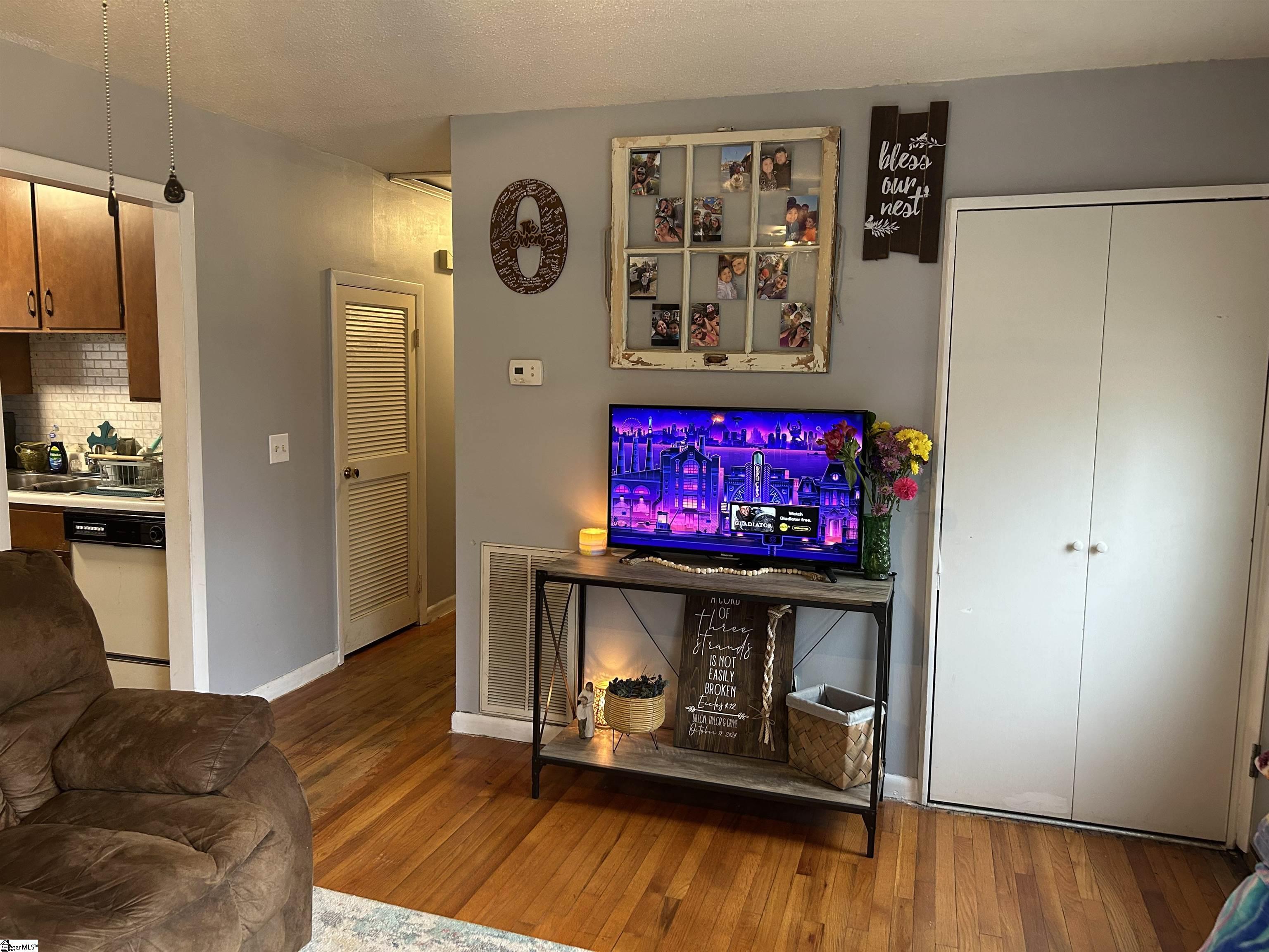 183 Randall Drive Clinton, SC 29325