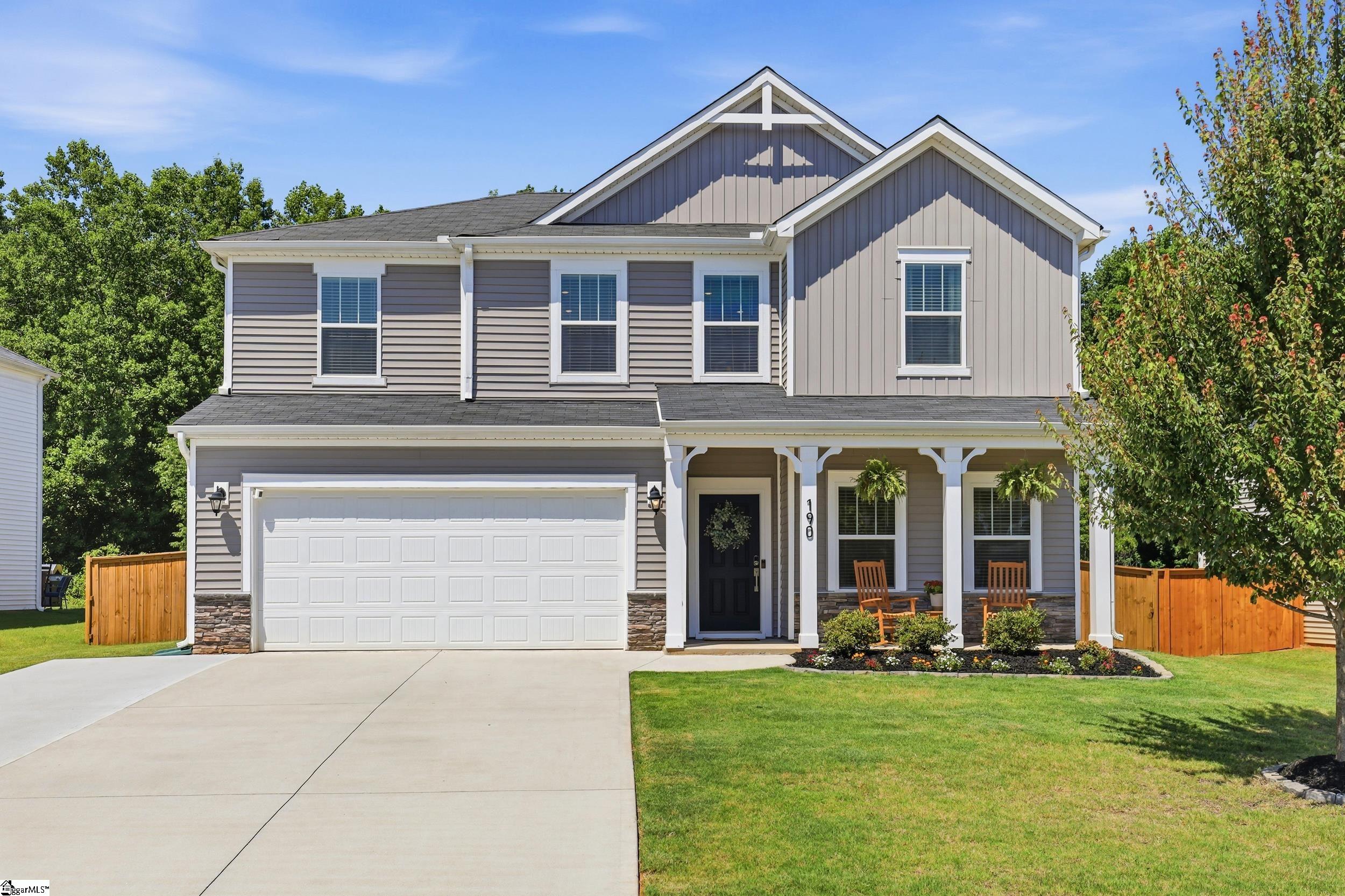190 Walking Stick Way Pelzer, SC 29669