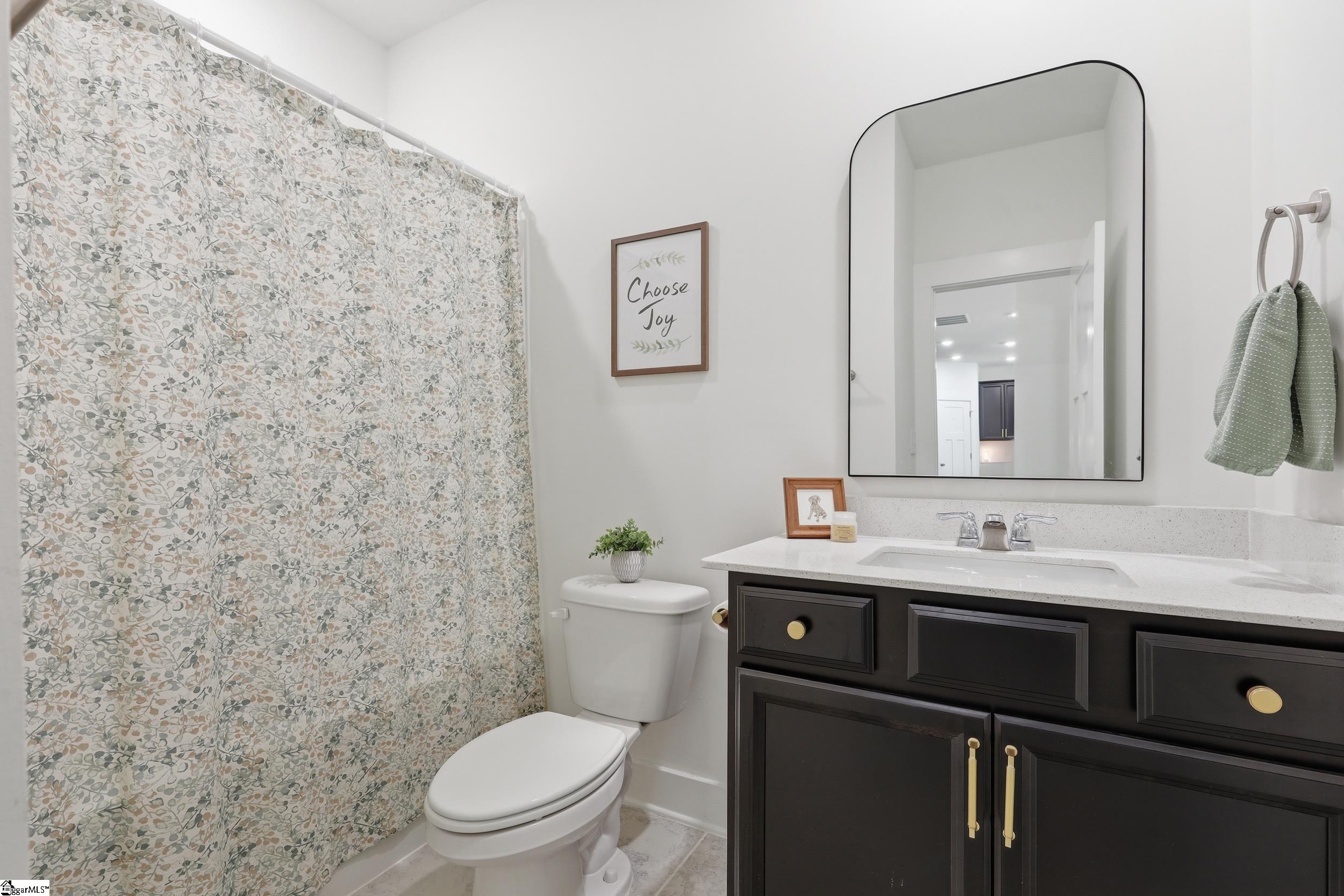 190 Walking Stick Way Pelzer, SC 29669