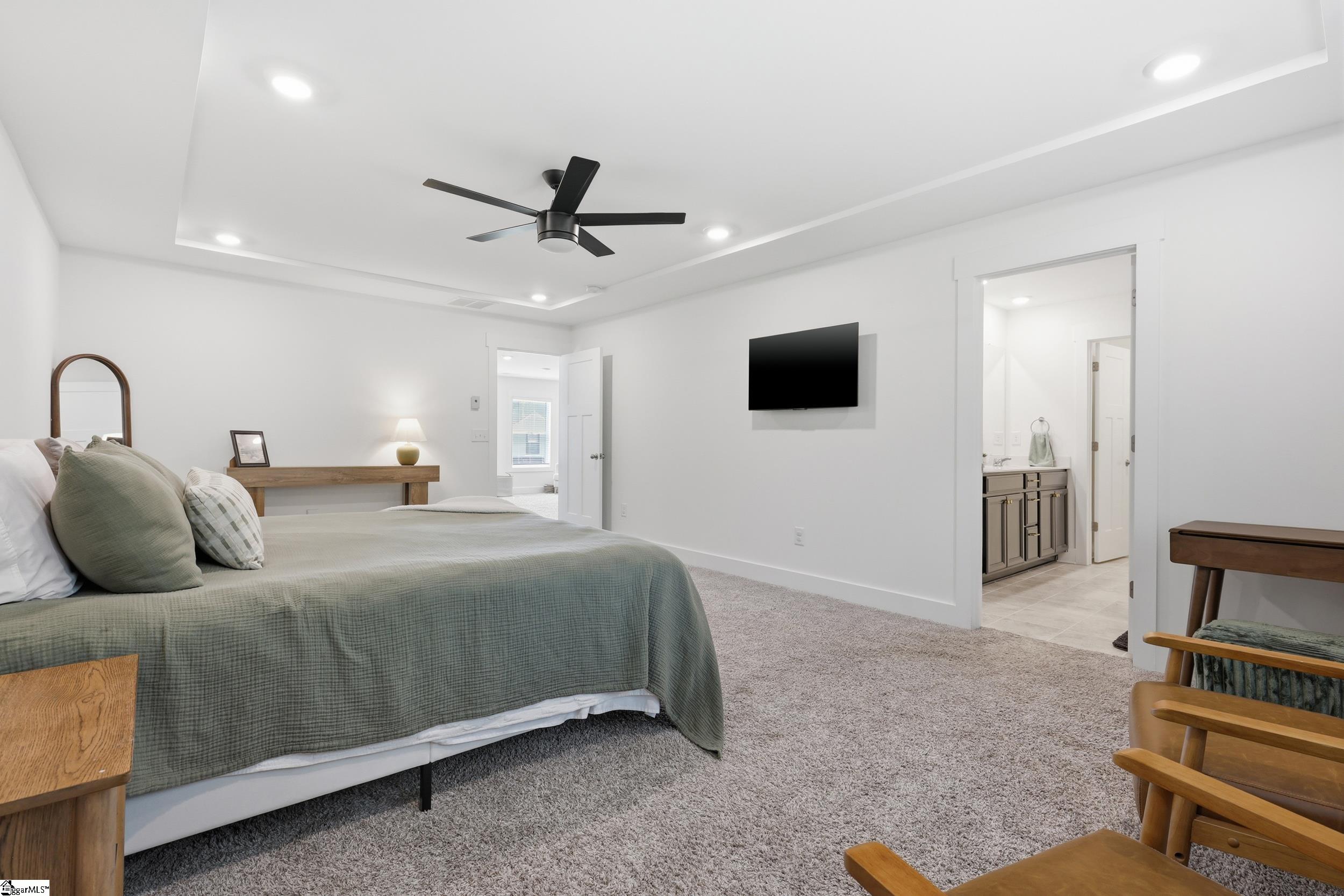 190 Walking Stick Way Pelzer, SC 29669