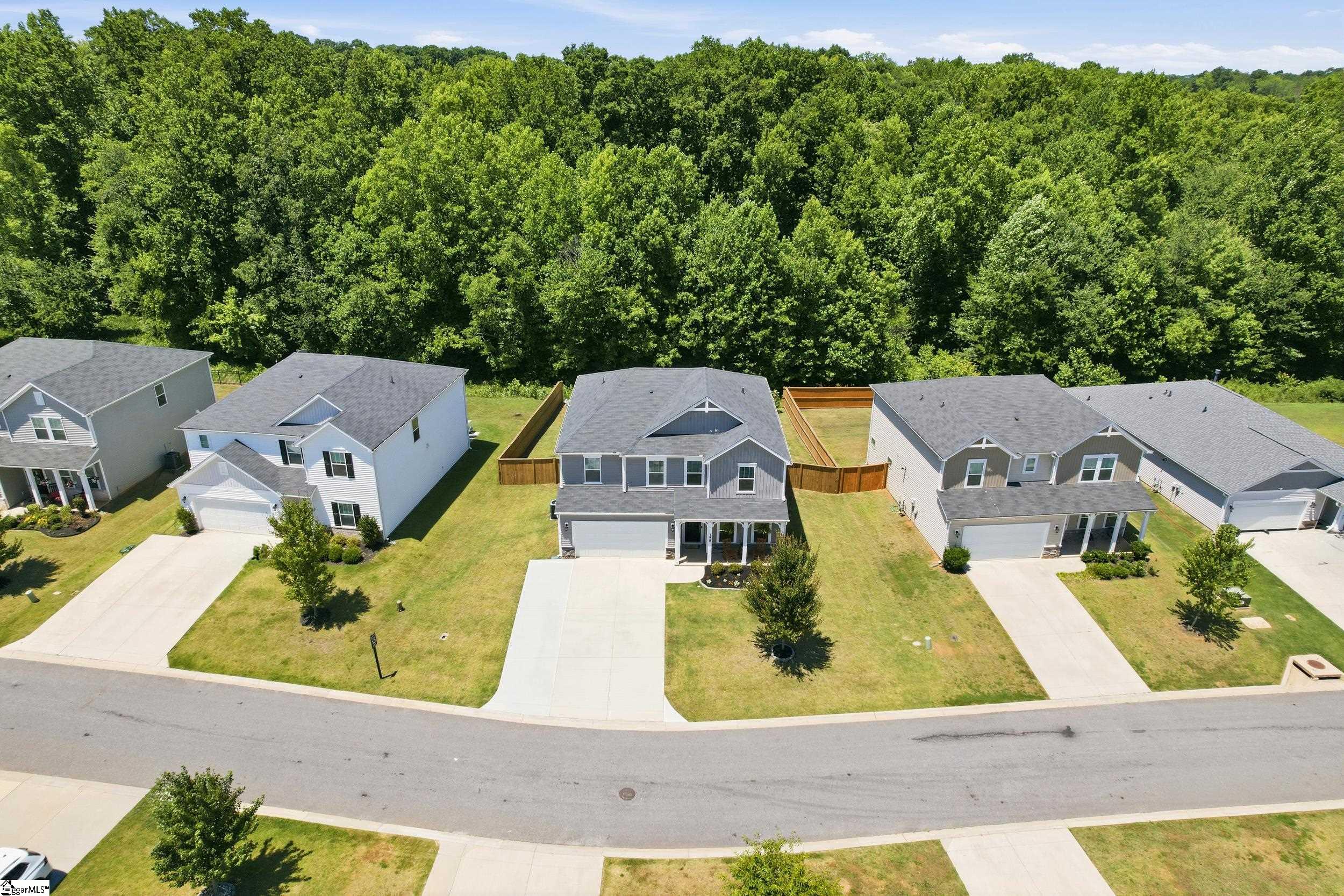 190 Walking Stick Way Pelzer, SC 29669