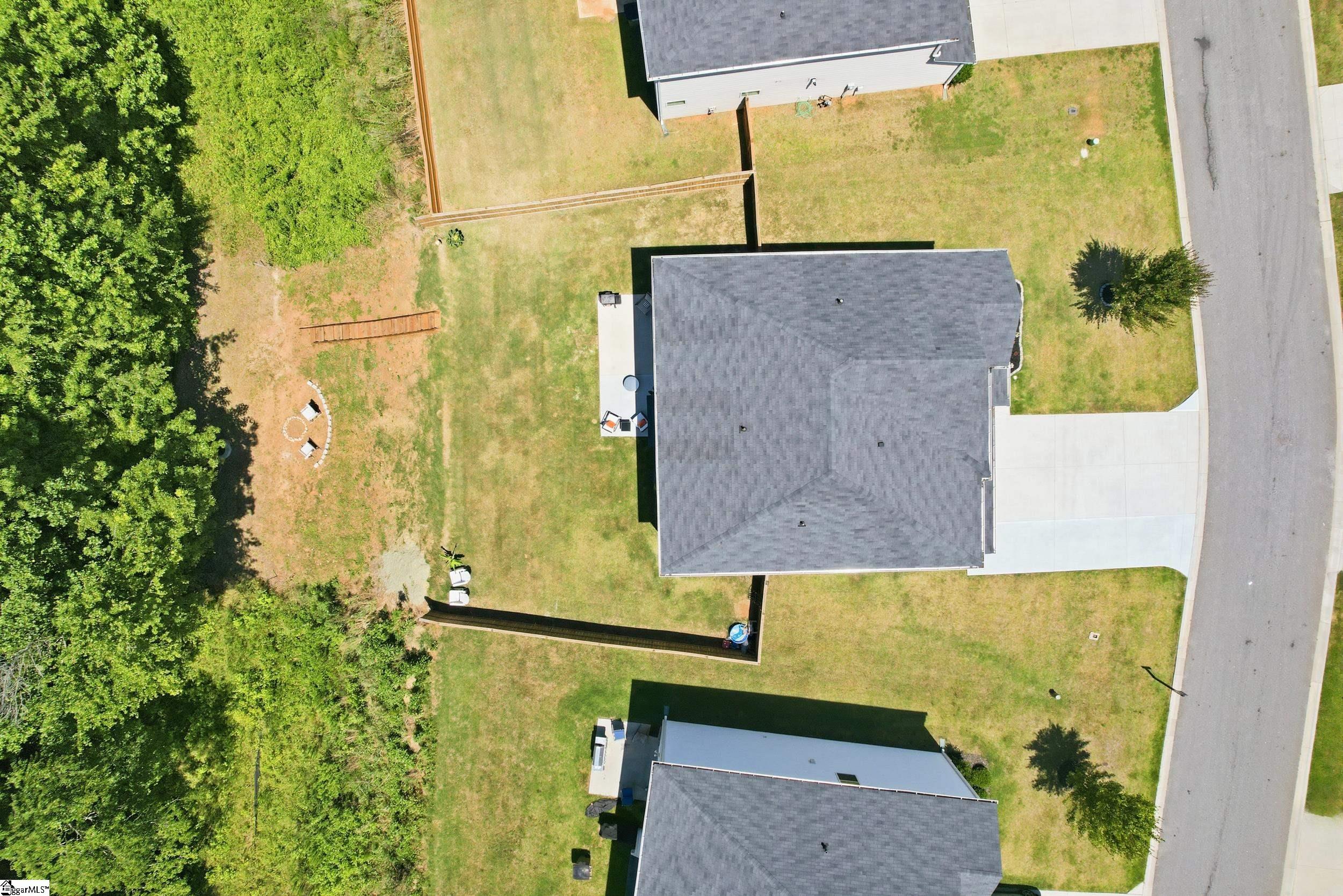 190 Walking Stick Way Pelzer, SC 29669