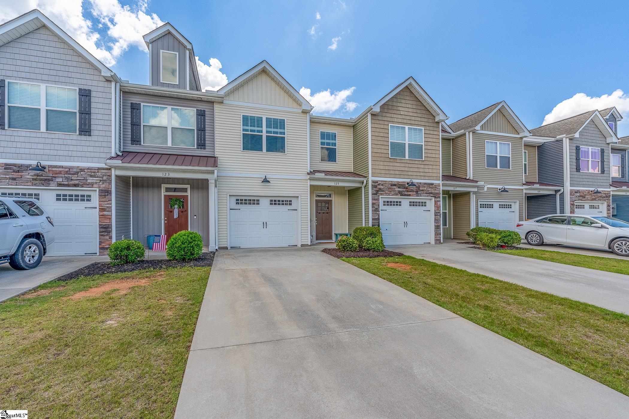 125 Rushing Creek Lane Piedmont, SC 29673