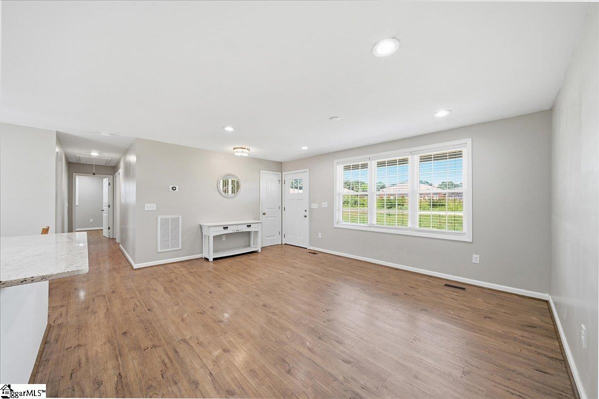 123 Monaview Circle Greenville, SC 29617