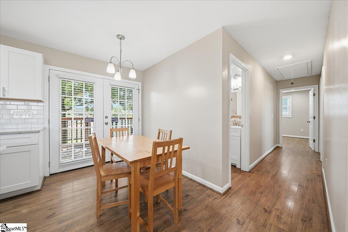 123 Monaview Circle Greenville, SC 29617