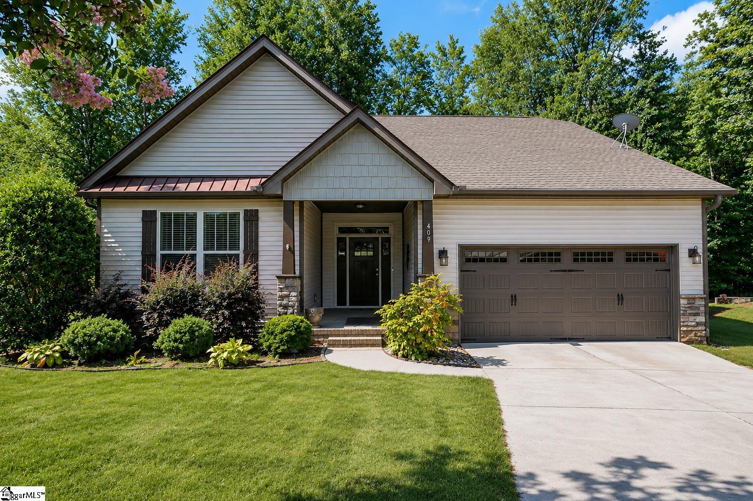 409 Trillium Creek Court Travelers Rest, SC 29690