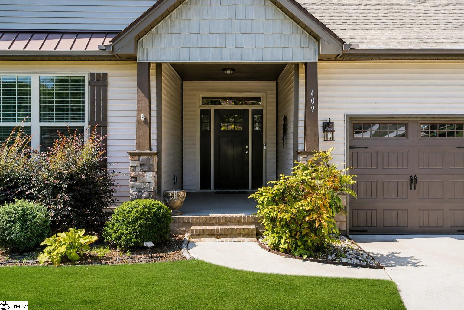 409 Trillium Creek Court Travelers Rest, SC 29690