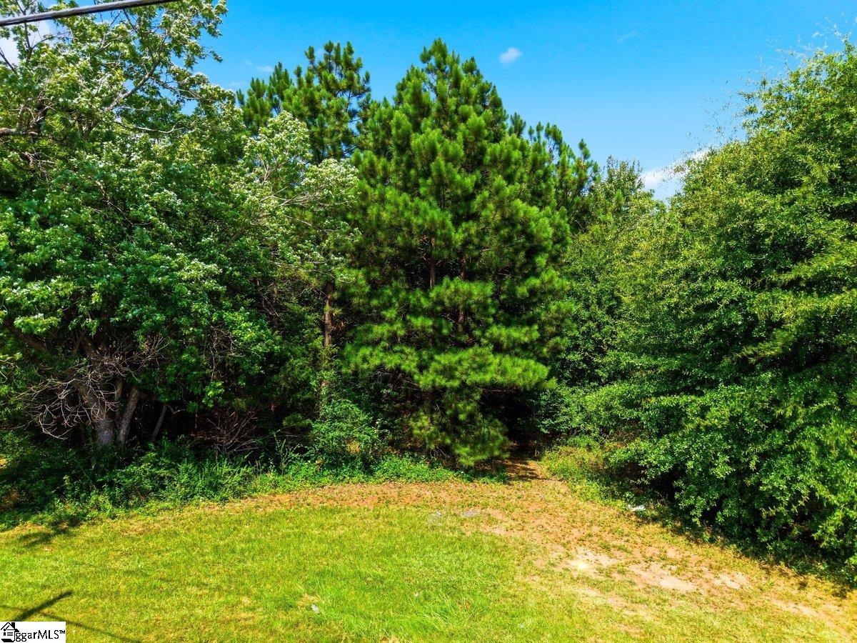 12051 N Radio Station Road Seneca, SC 29678