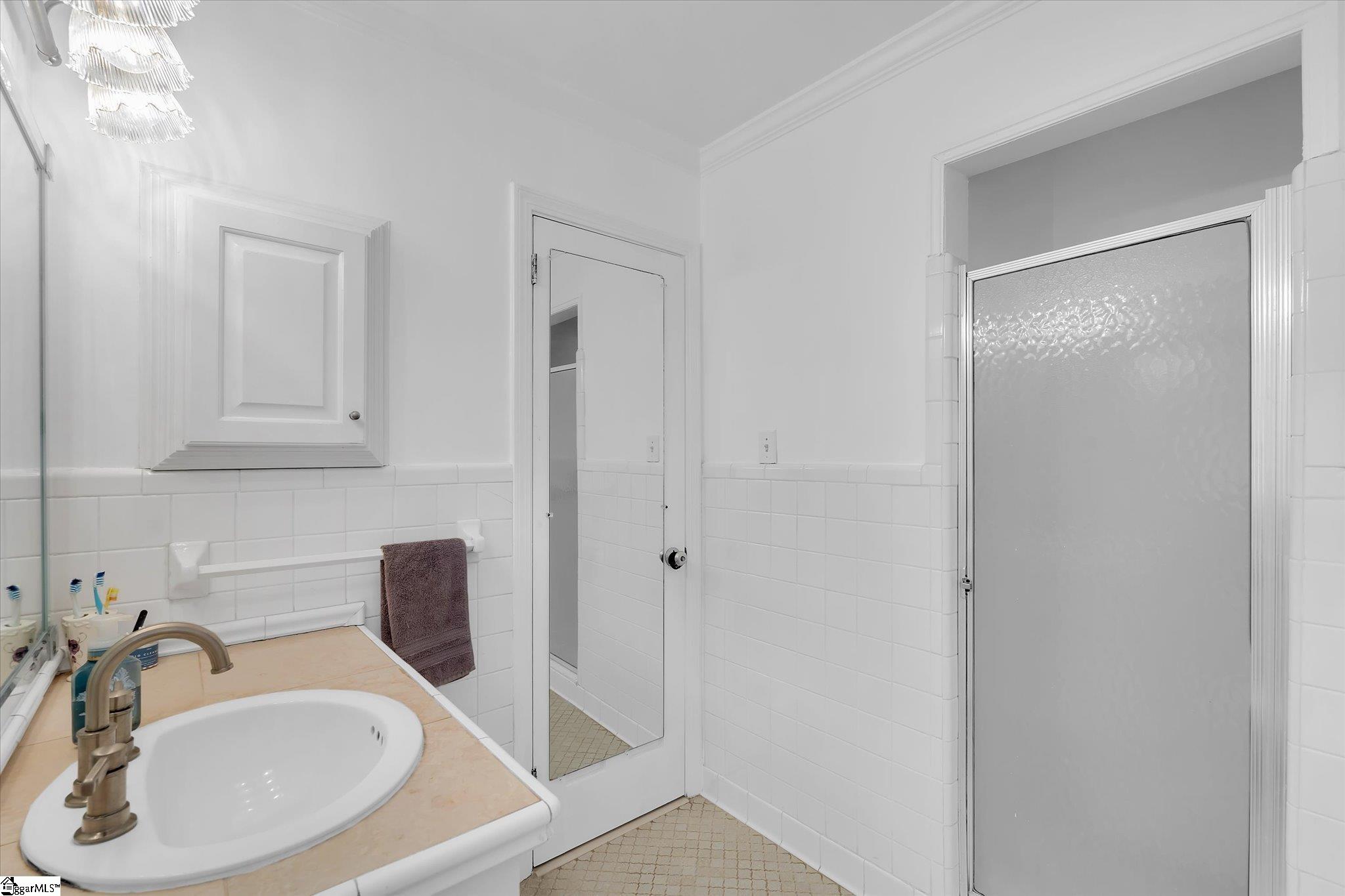 14 Watkins Bridge Road Greenville, SC 29617