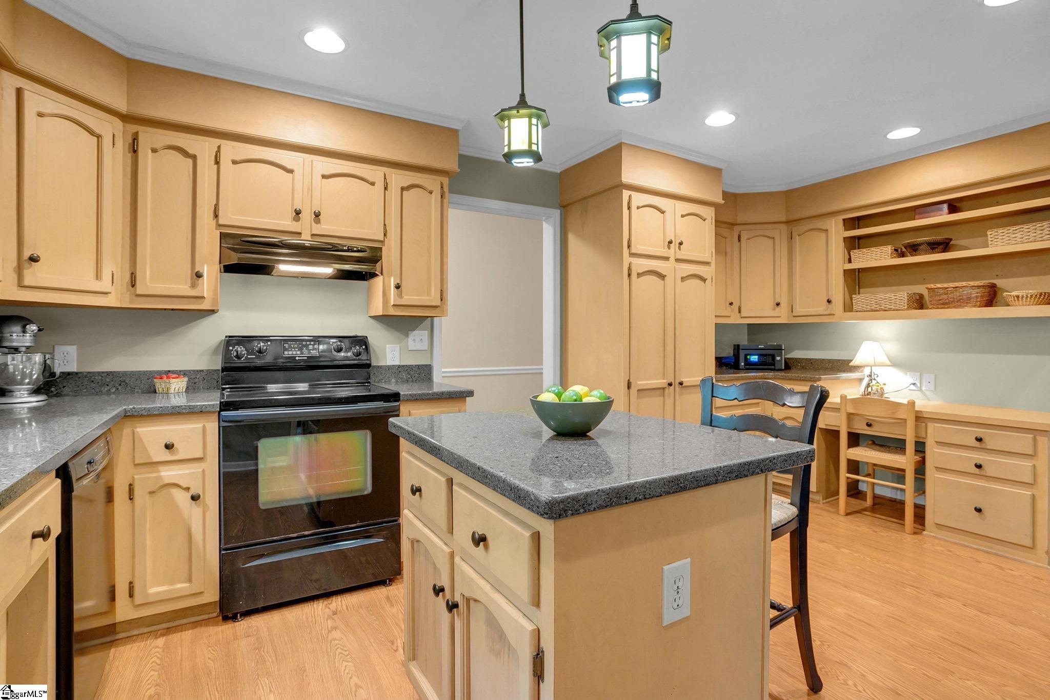 102 Wycliffe Drive Greer, SC 29650