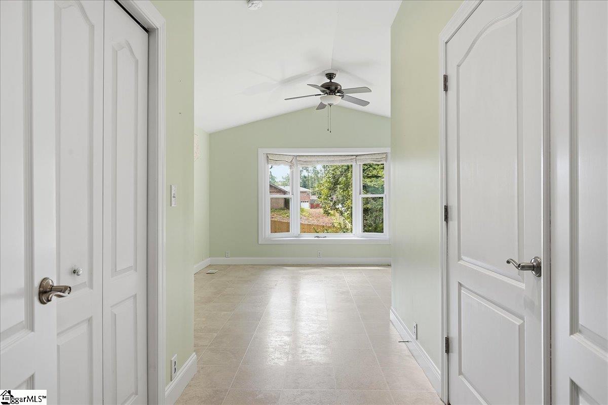 9 Yorkshire Drive Greenville, SC 29615