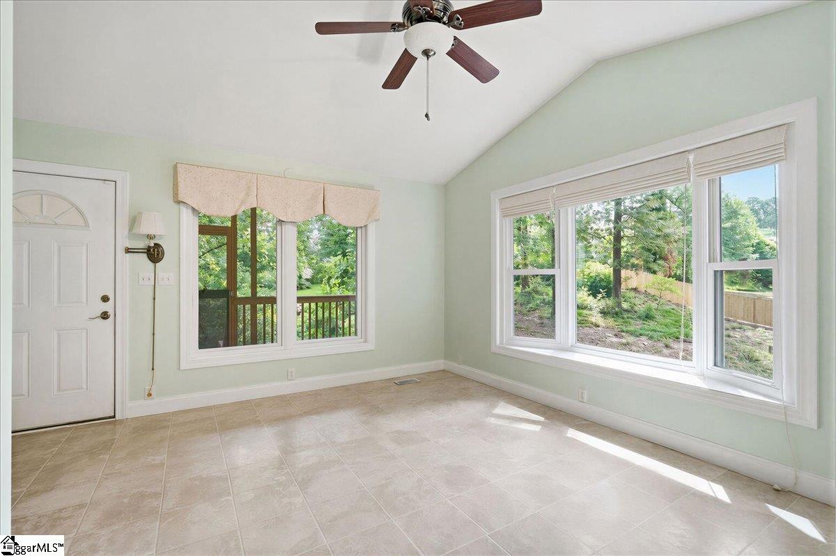 9 Yorkshire Drive Greenville, SC 29615