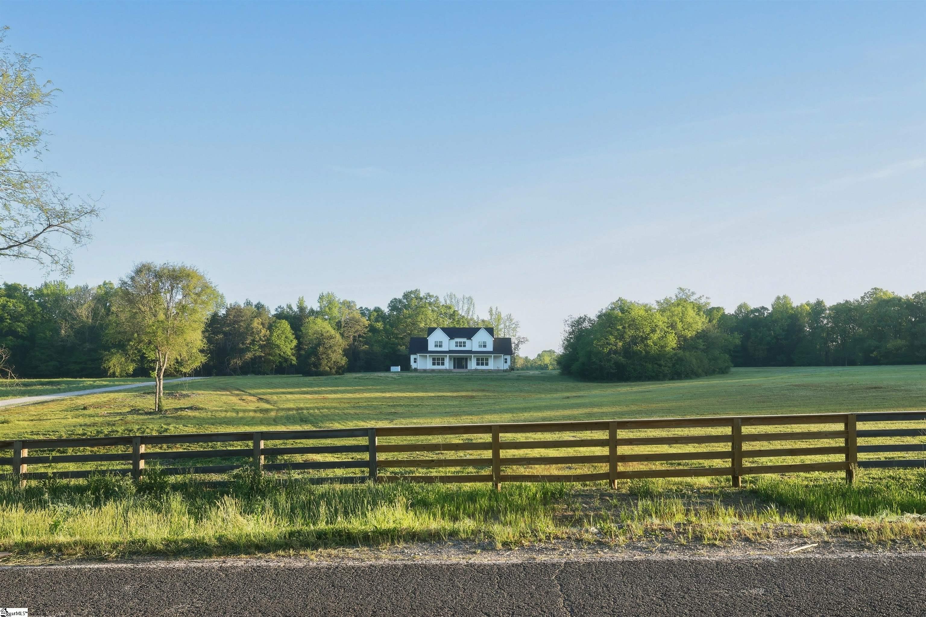 245 W Chapman Road Belton, SC 29627
