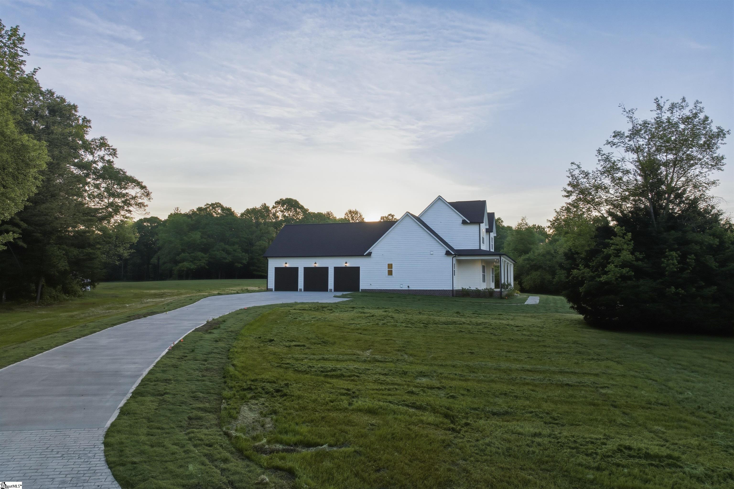 245 W Chapman Road Belton, SC 29627