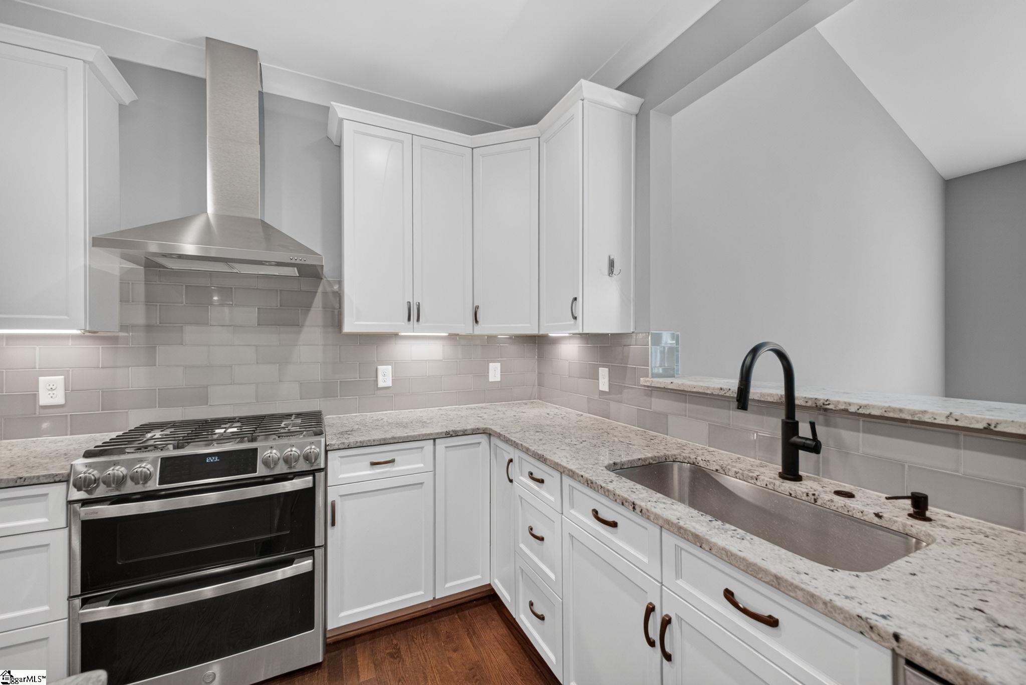 329 Brown Road Simpsonville, SC 29681