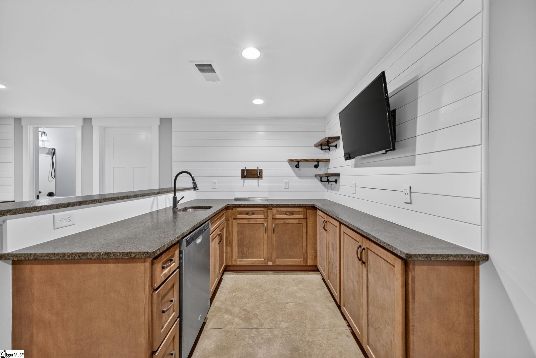329 Brown Road Simpsonville, SC 29681