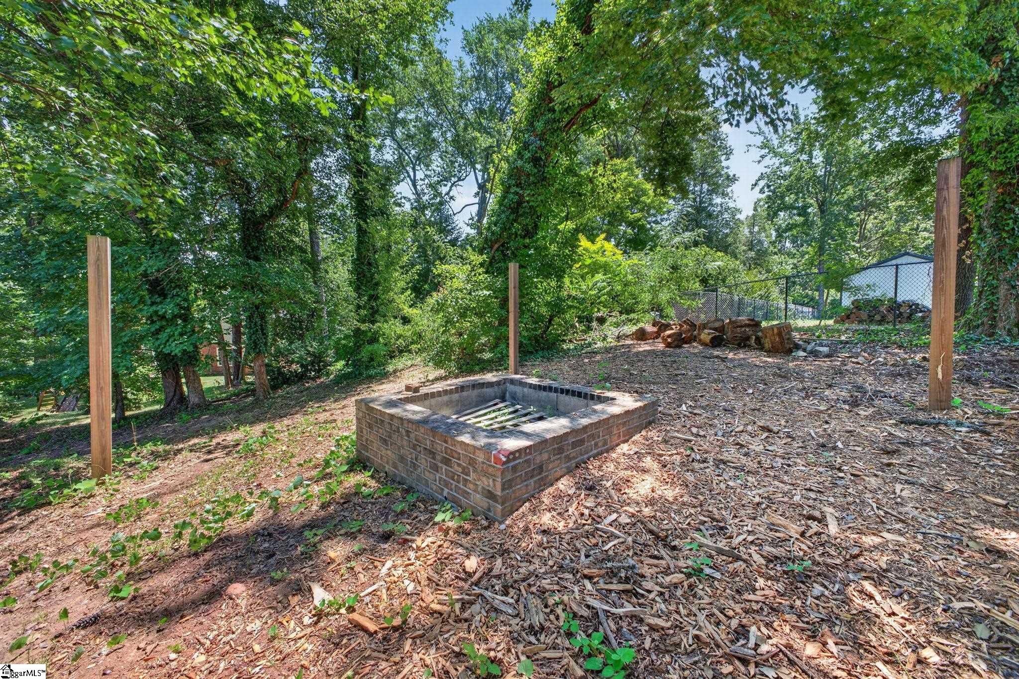 329 Brown Road Simpsonville, SC 29681