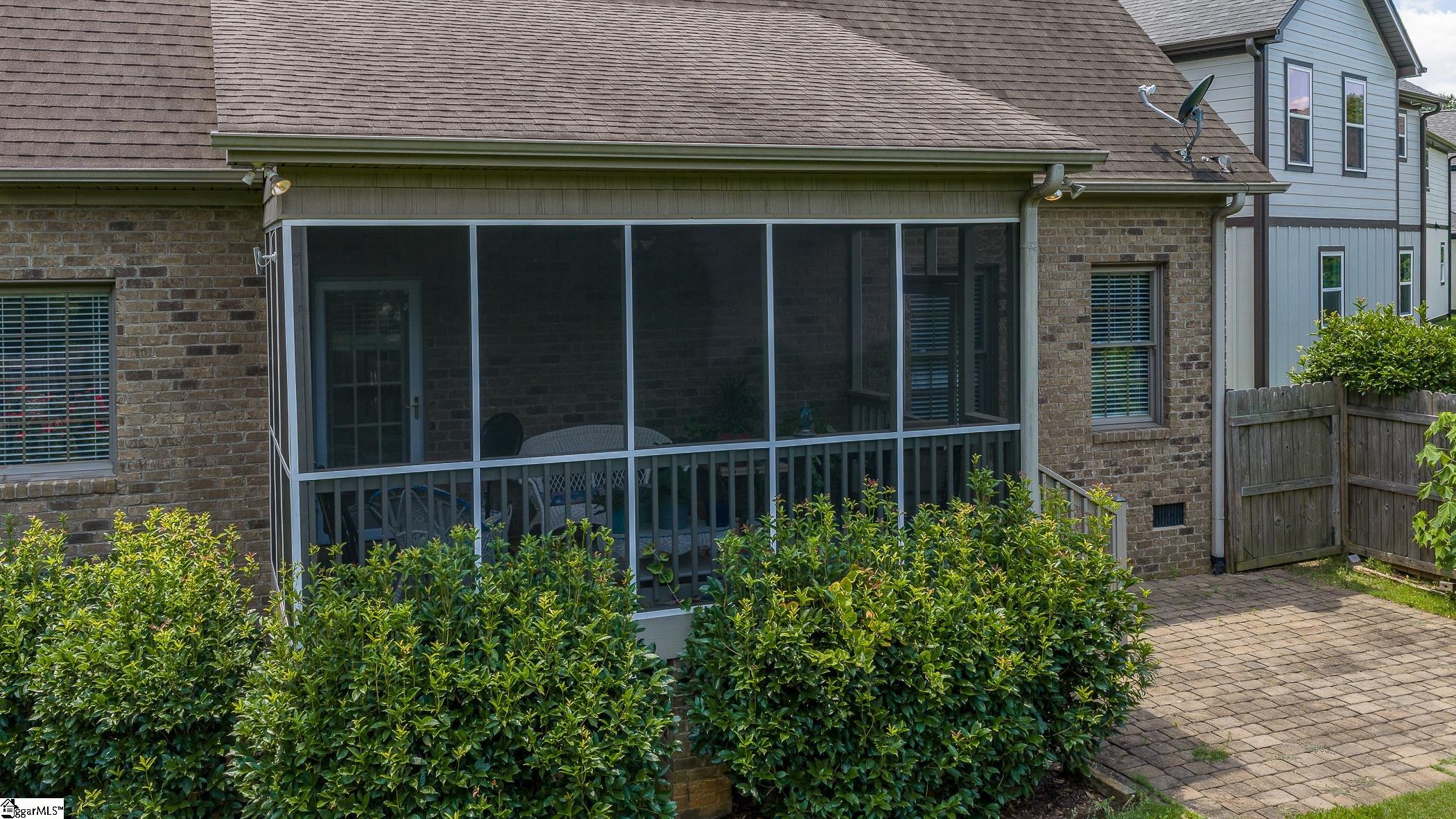 437 Ambiance Drive Spartanburg, SC 29301