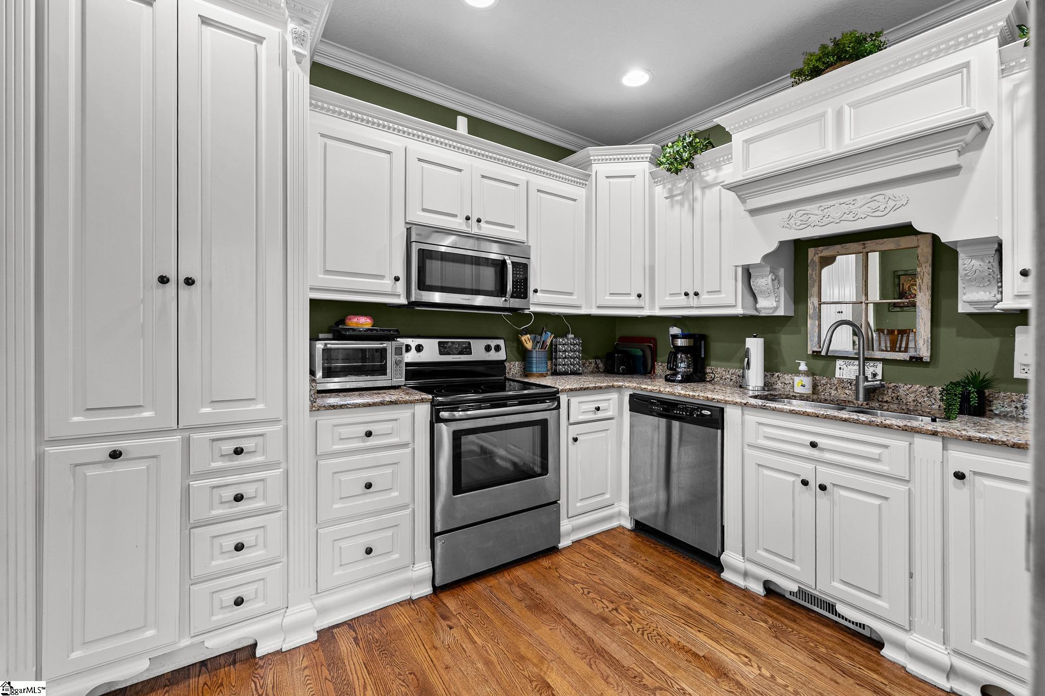 437 Ambiance Drive Spartanburg, SC 29301