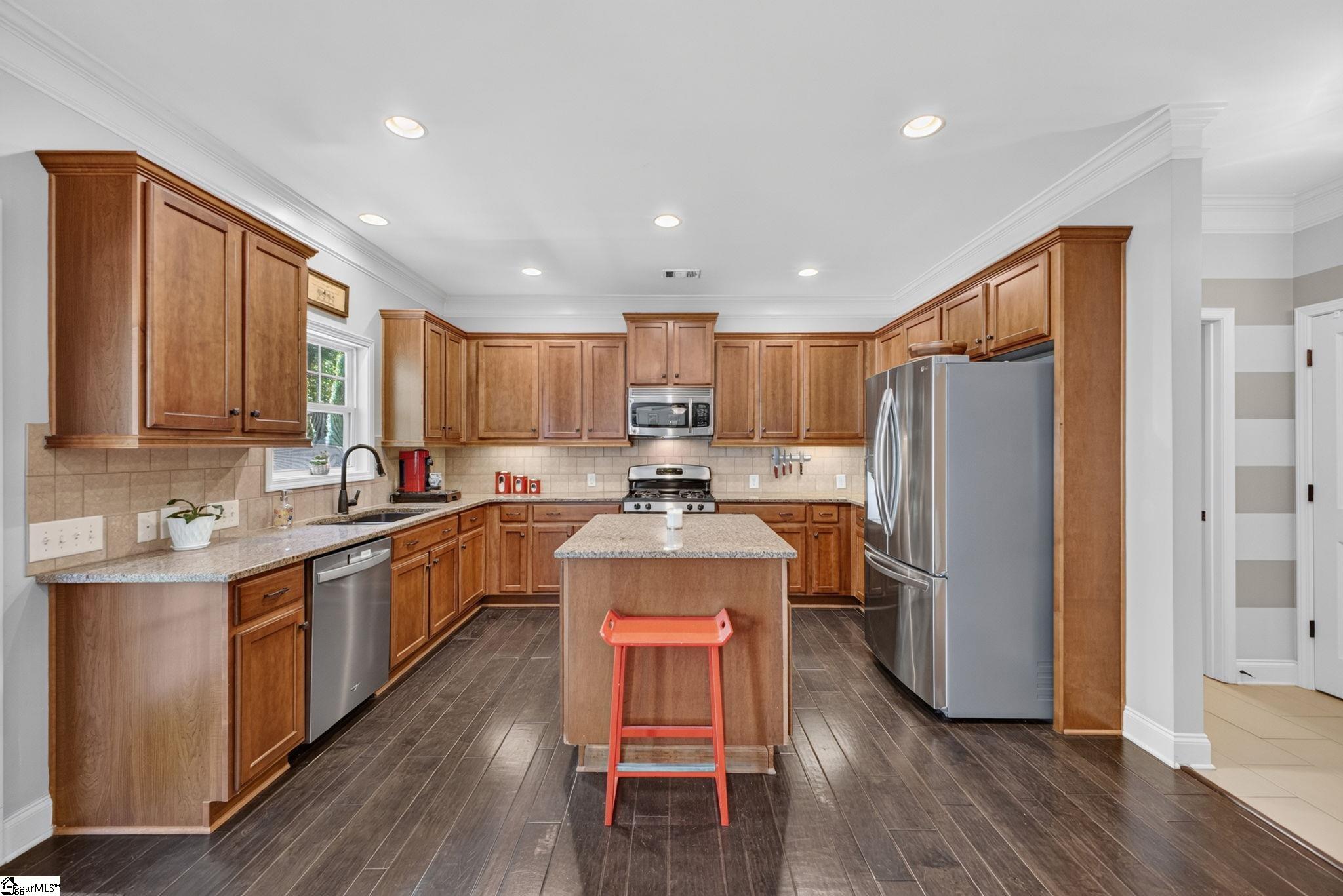 408 River Summit Drive Simpsonville, SC 29681