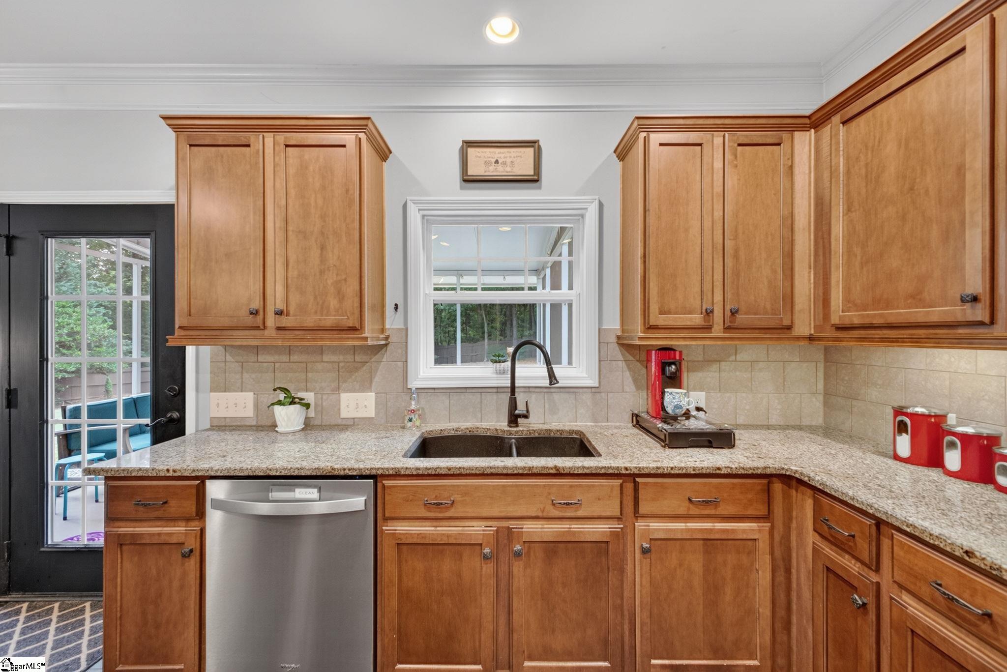 408 River Summit Drive Simpsonville, SC 29681