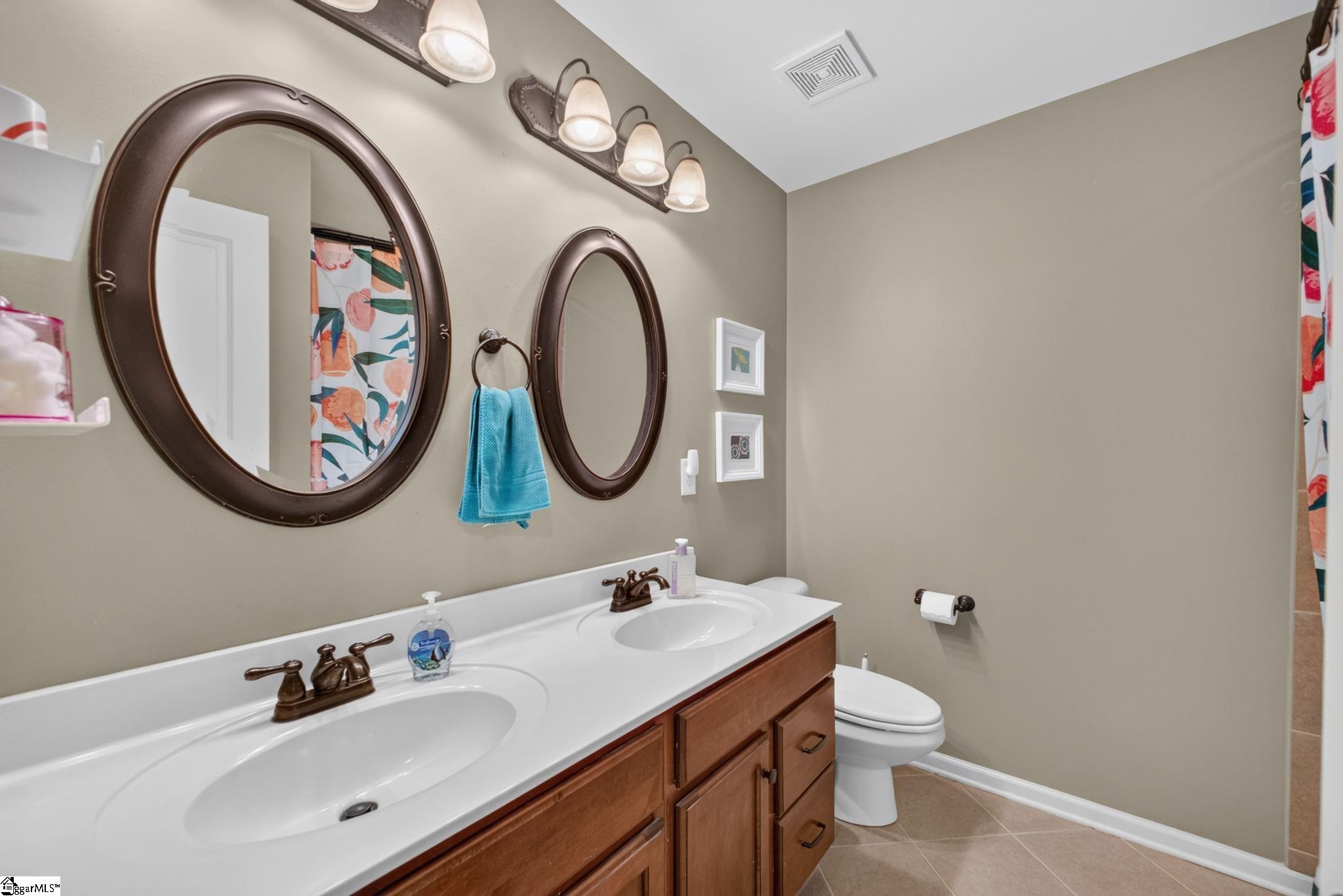 408 River Summit Drive Simpsonville, SC 29681