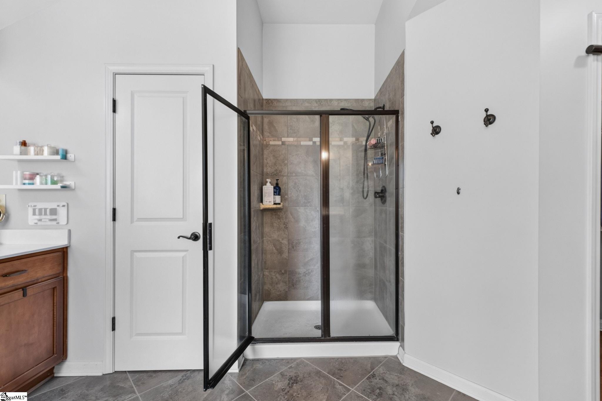 408 River Summit Drive Simpsonville, SC 29681