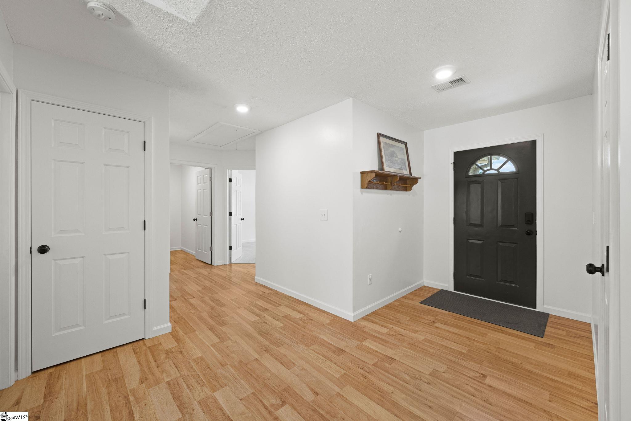 100 Bitternut Lane Taylors, SC 29687