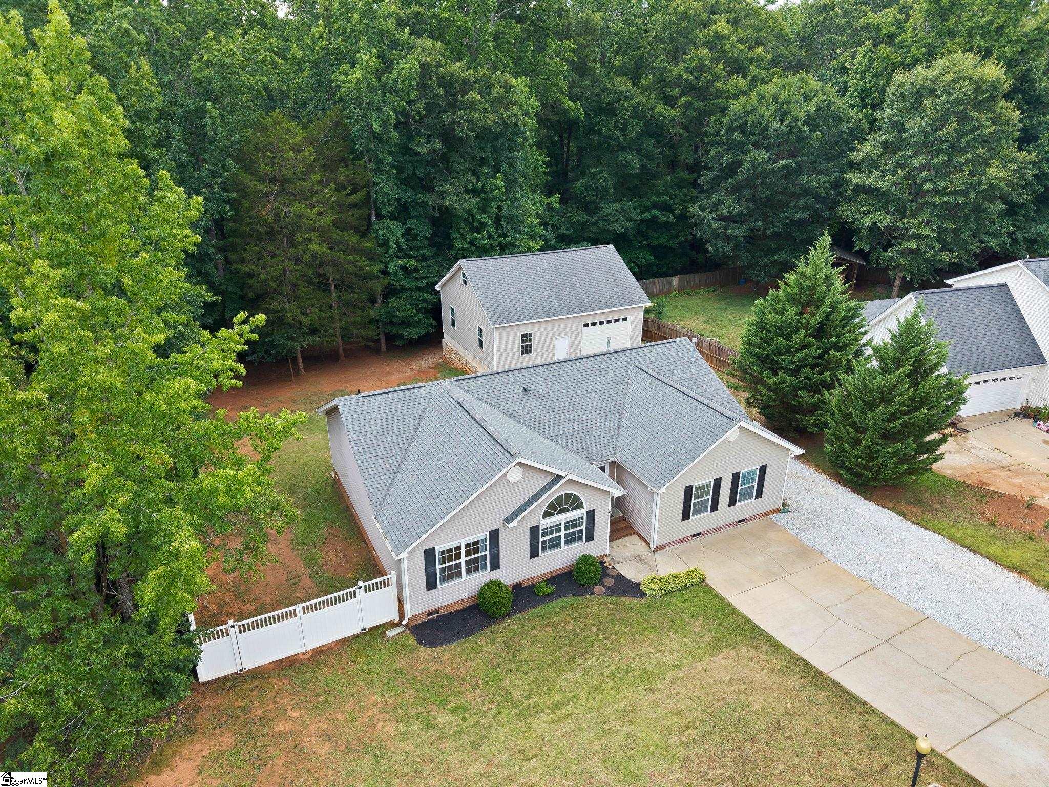 100 Bitternut Lane Taylors, SC 29687