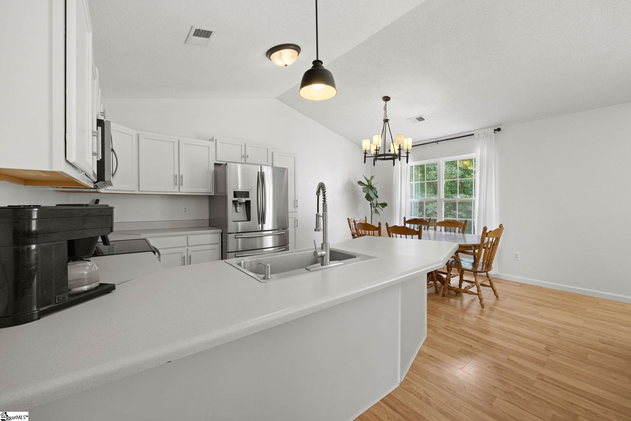 100 Bitternut Lane Taylors, SC 29687