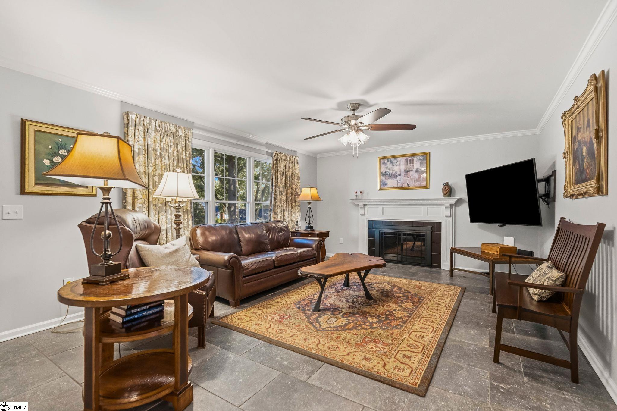 105 Holly Crest Circle Simpsonville, SC 29681