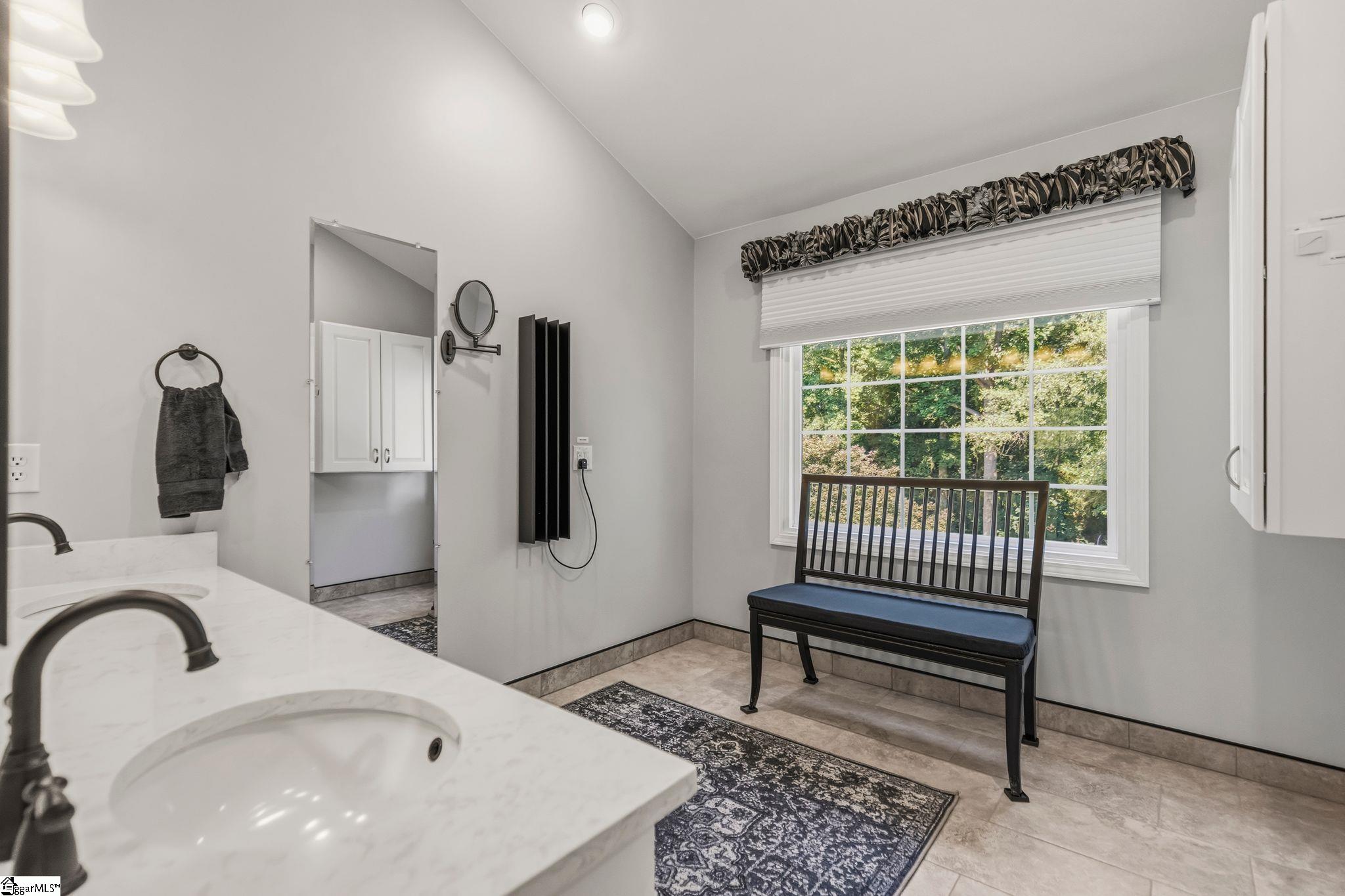 105 Holly Crest Circle Simpsonville, SC 29681